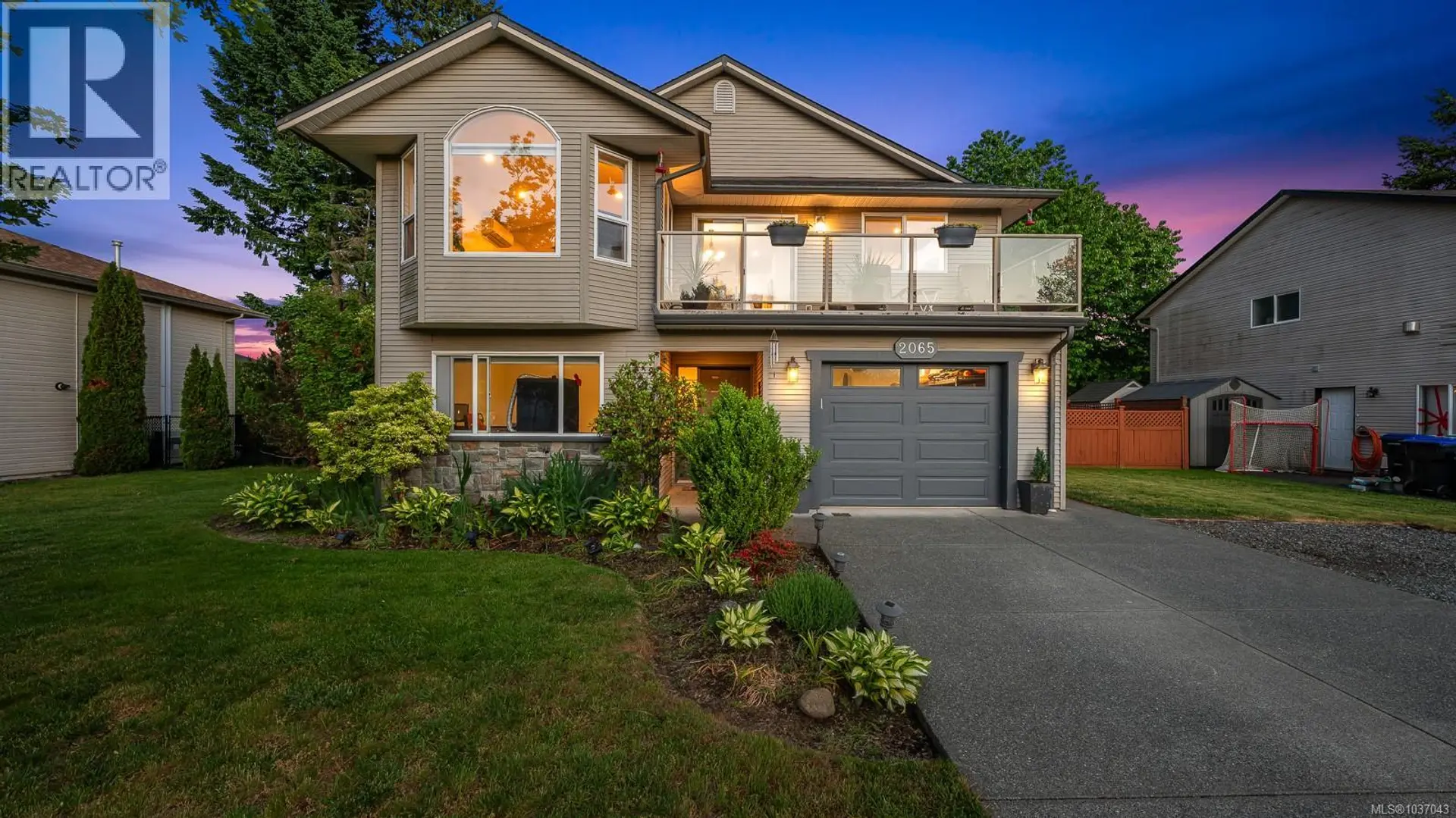 Property at 2065 Hawk Dr, Courtenay, BC