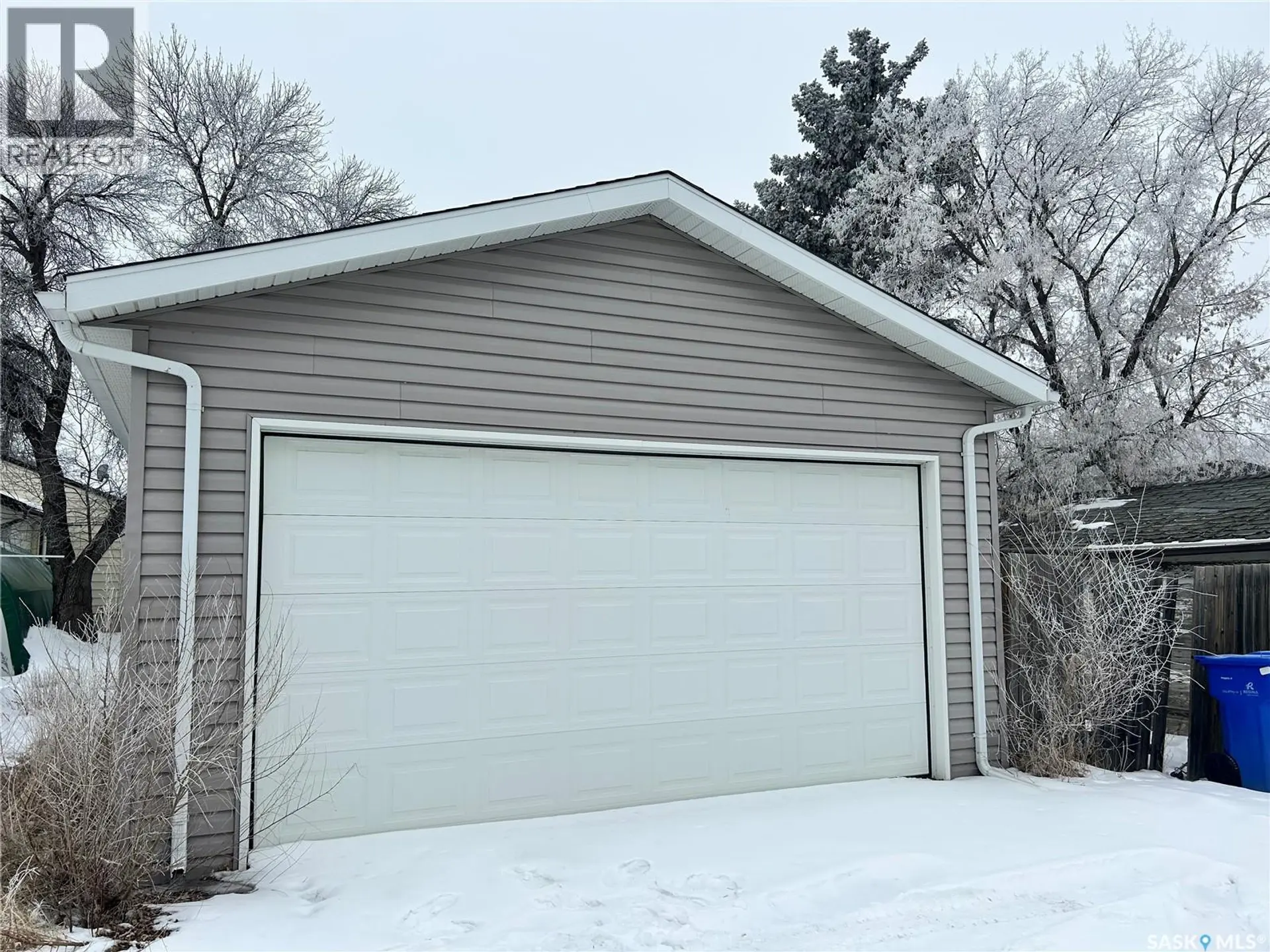 455 Halifax STREET - Image 2