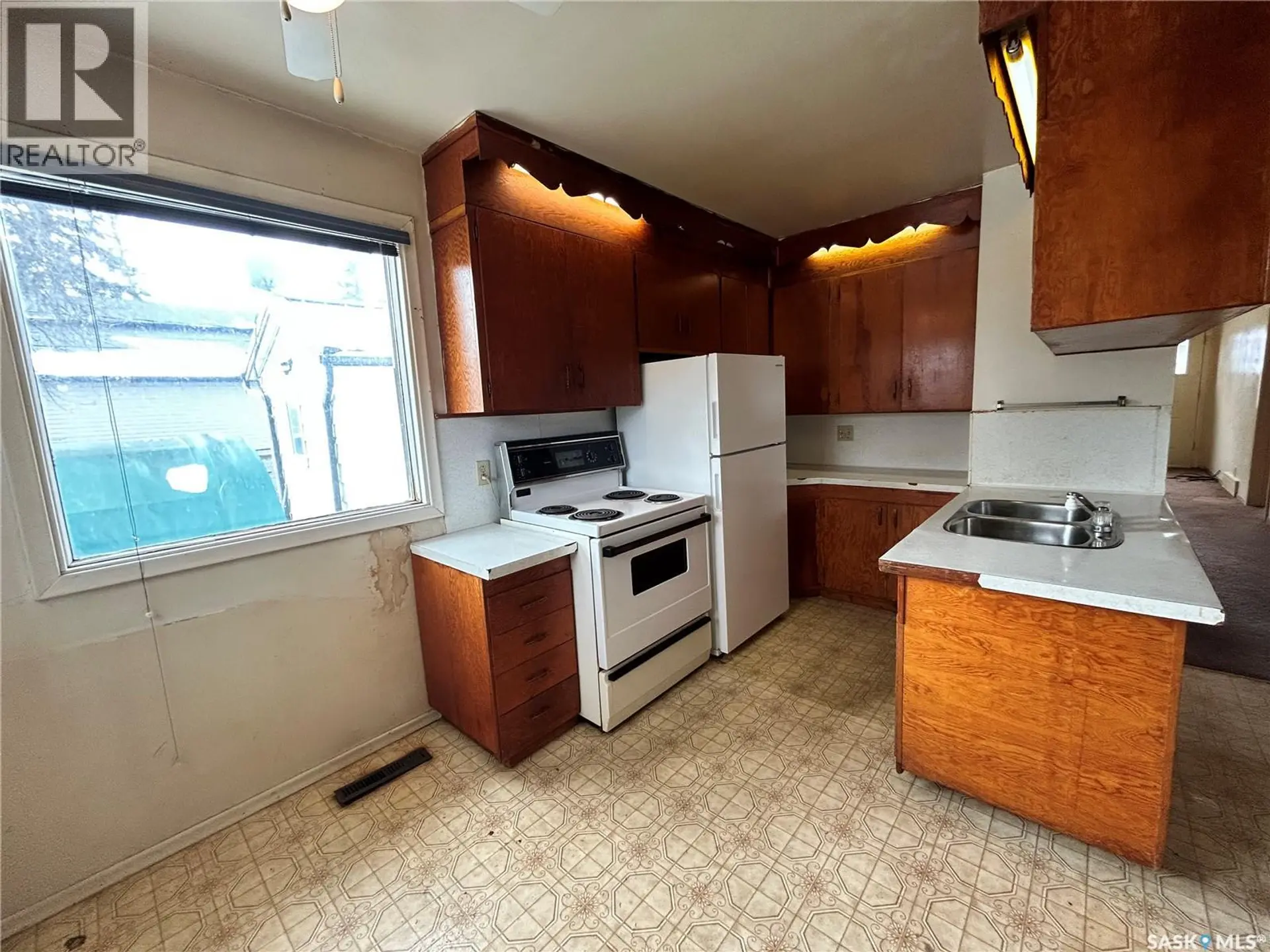 455 Halifax STREET - Image 6