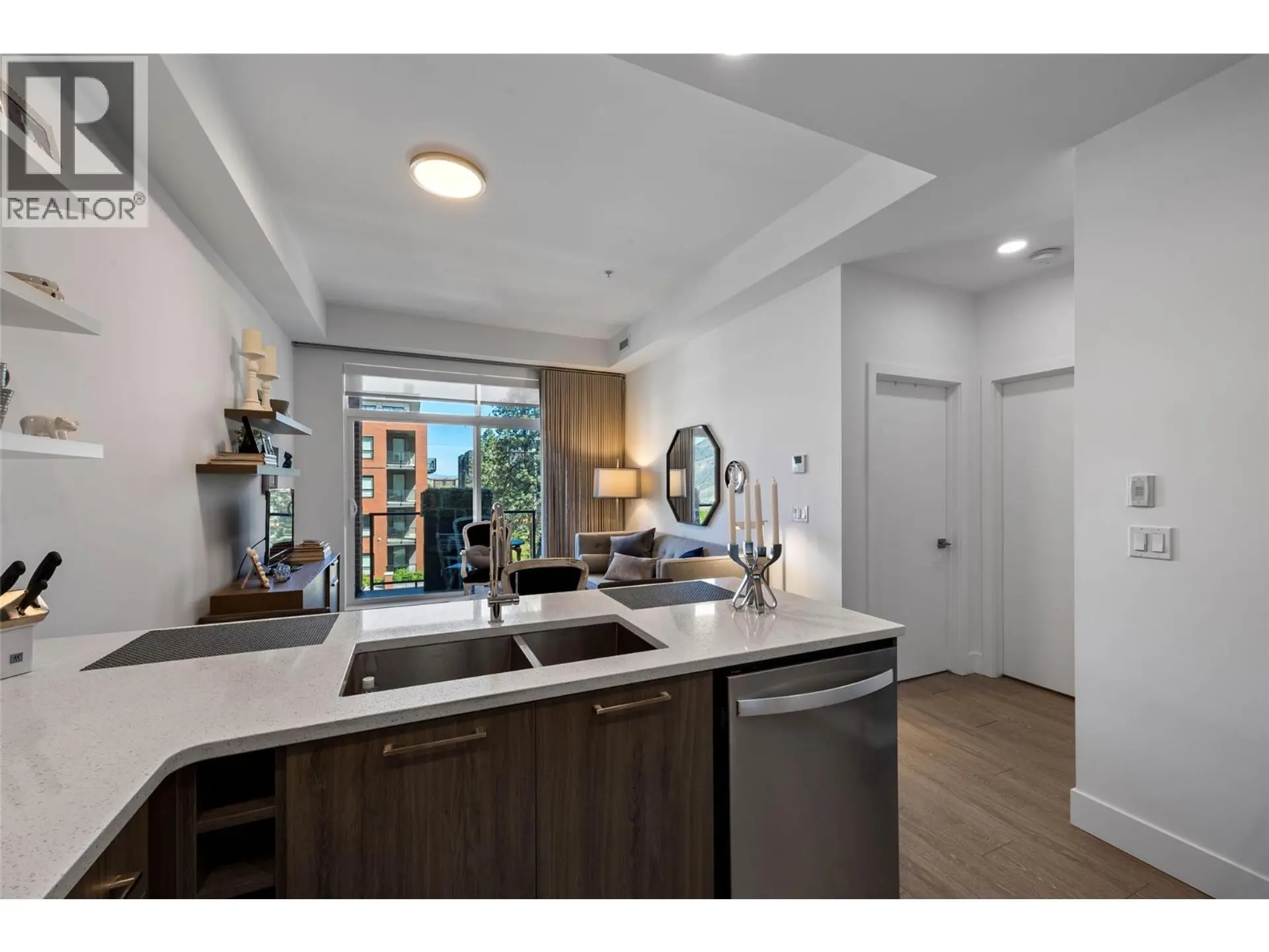 #304 885 University Drive - Image 6