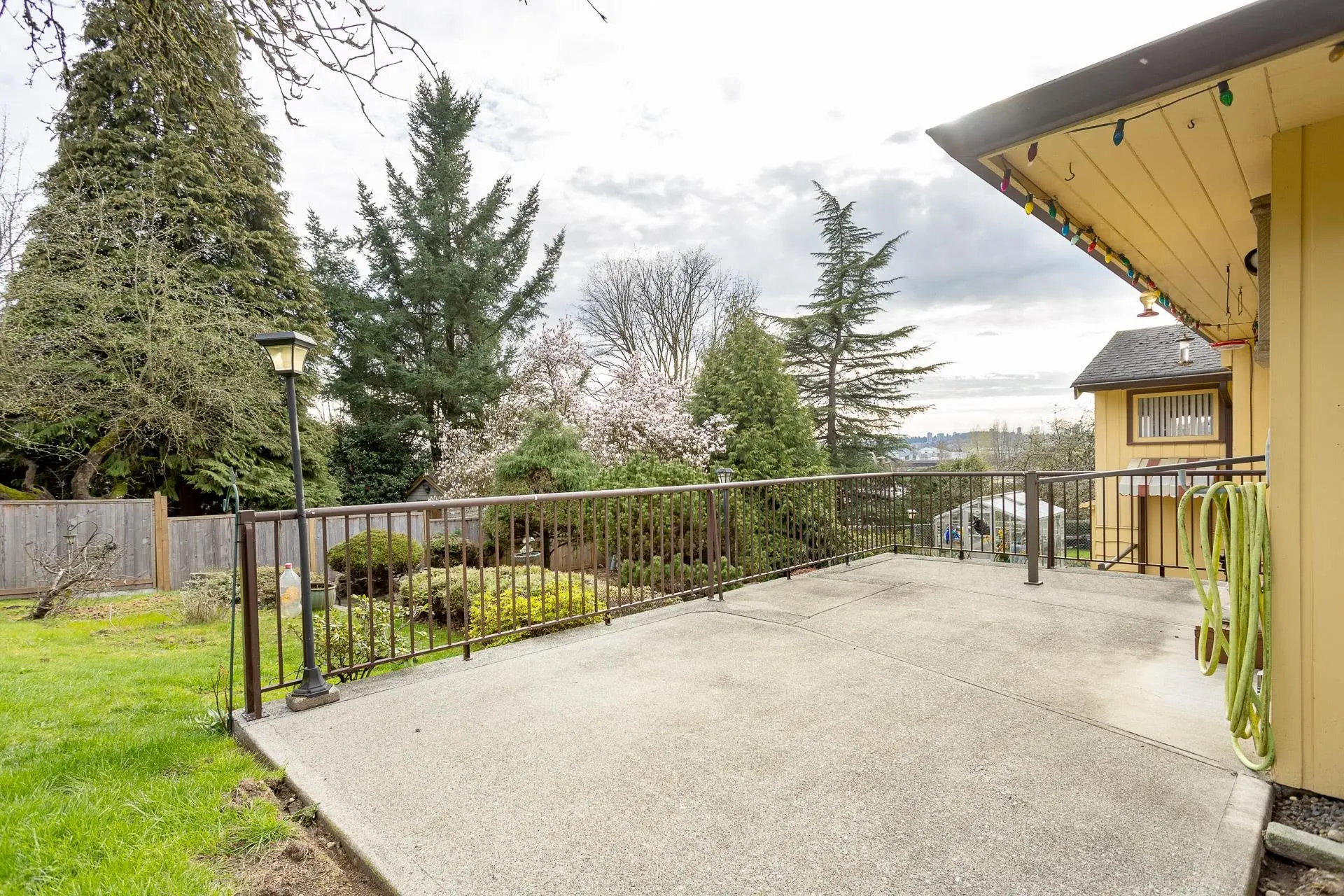 1874 Hillside Avenue - Image 4