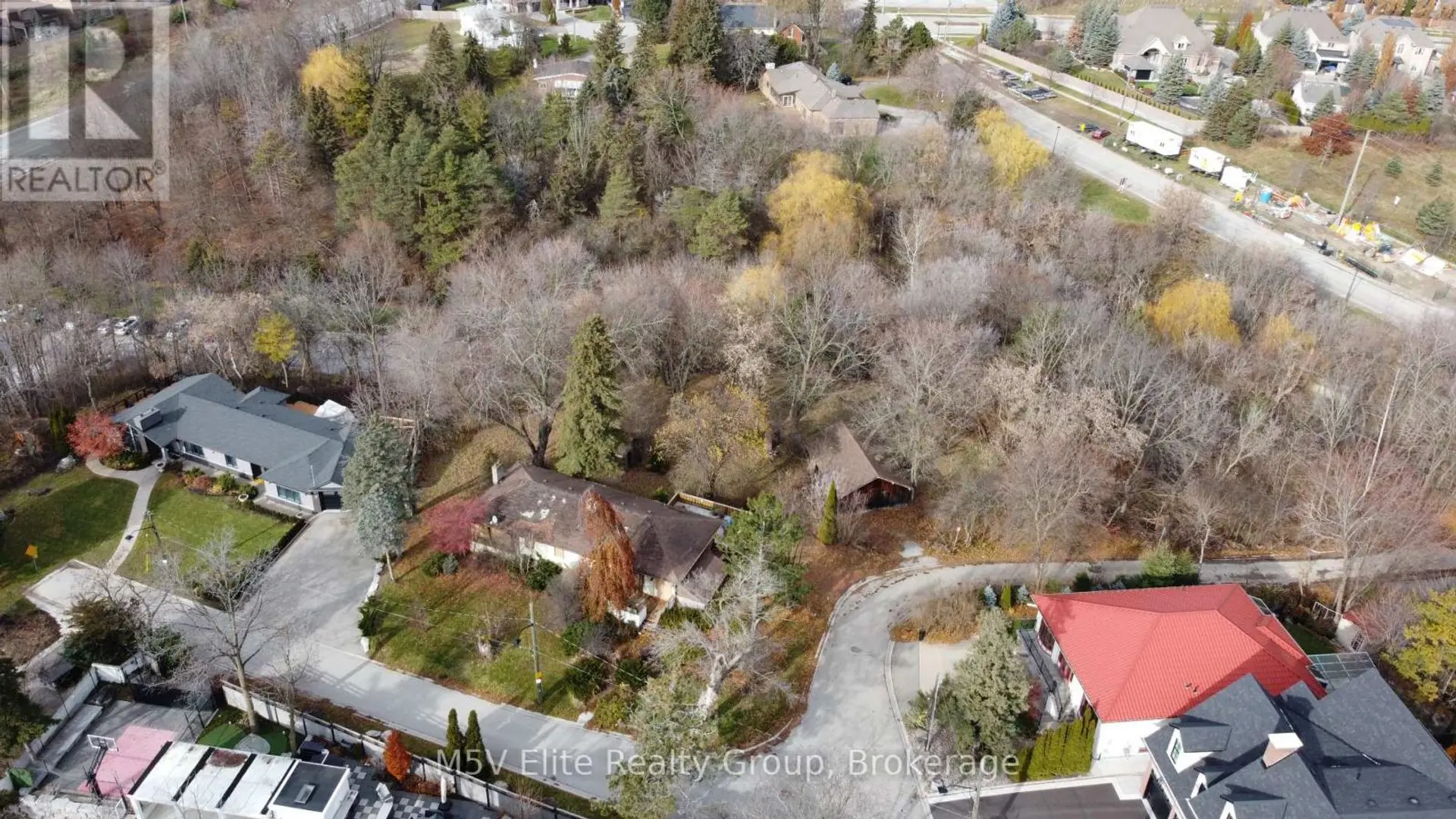 8 MAIN STREET - Image 3