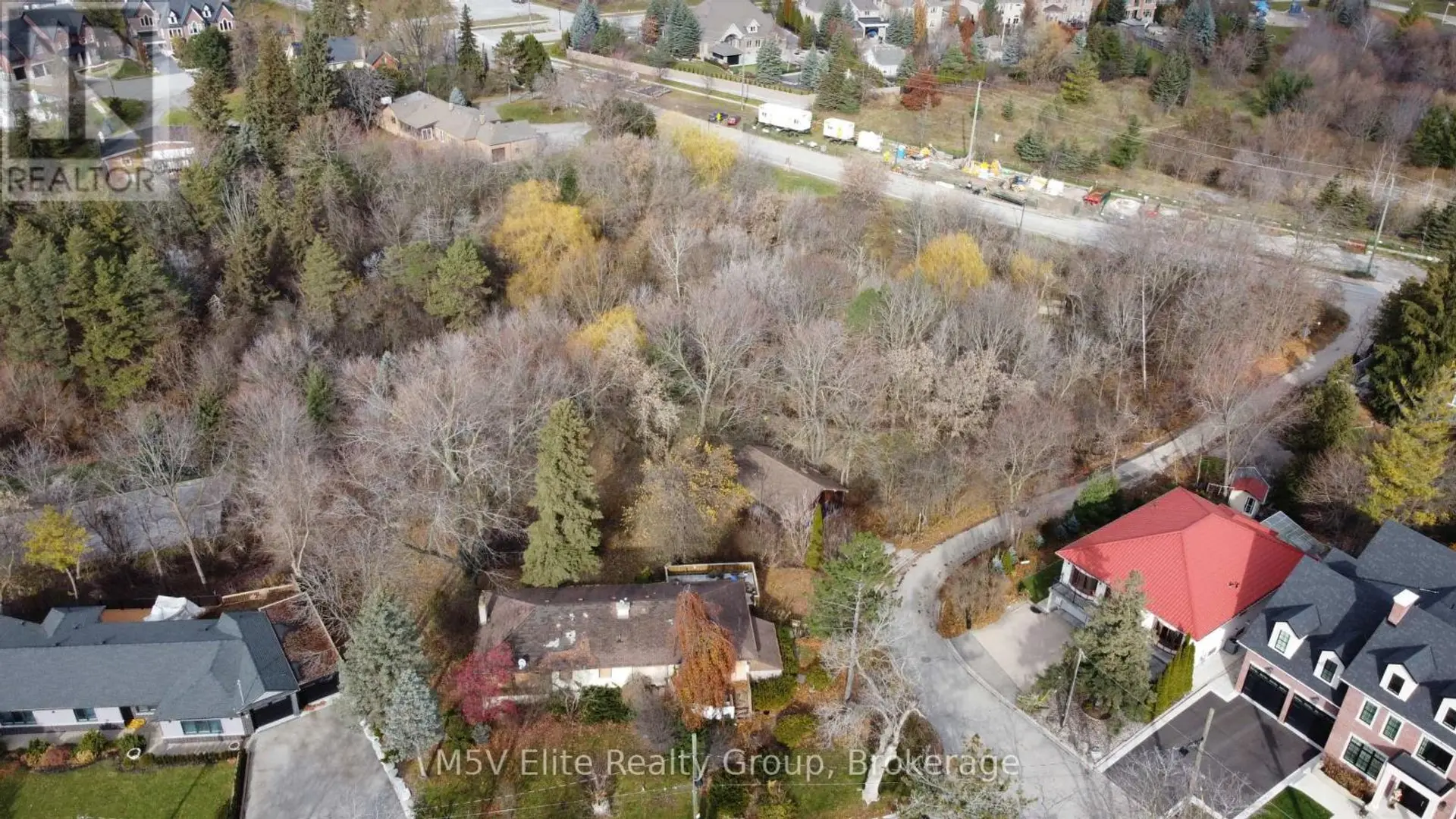 8 MAIN STREET - Image 4