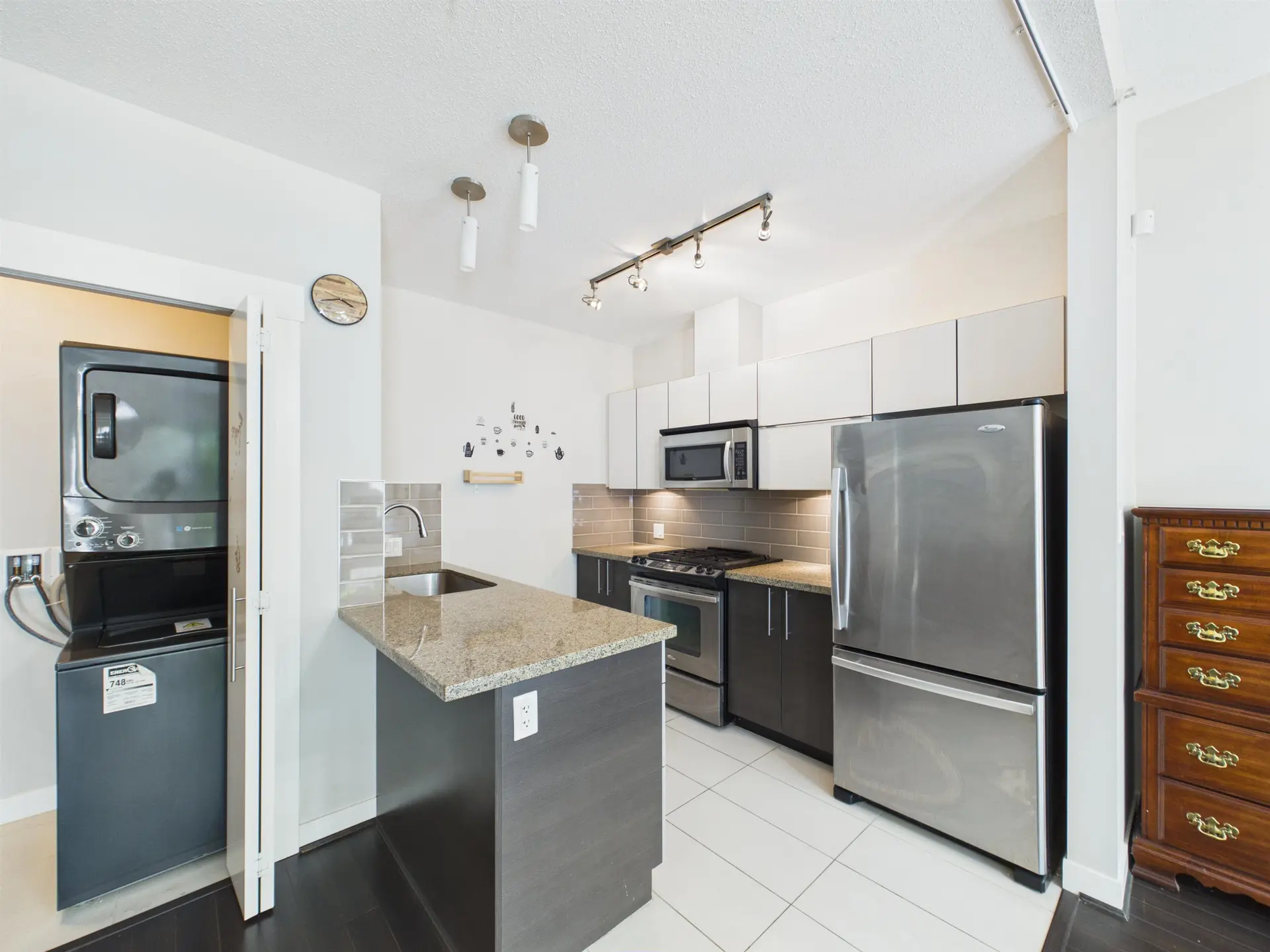 #3 6733 Buswell Street - Image 5