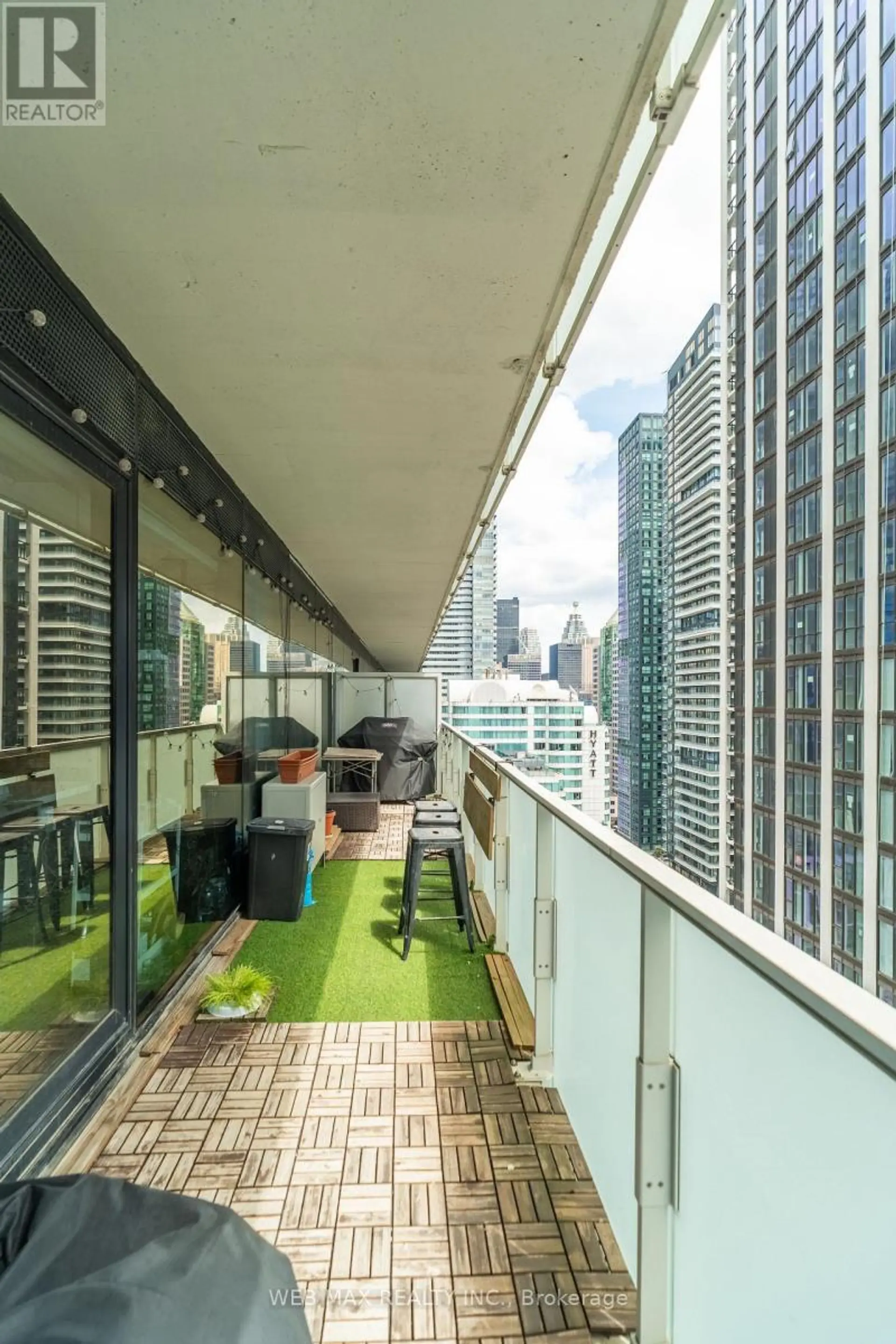 #2102 11 CHARLOTTE STREET - Image 13