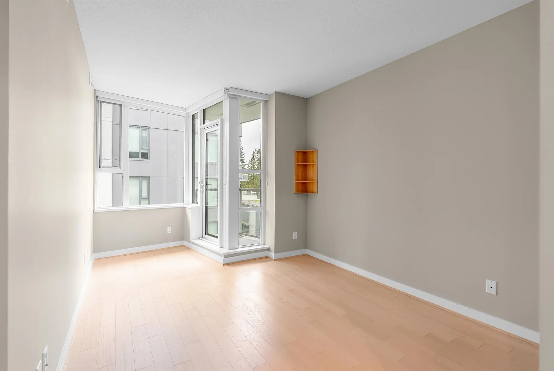 #503 4539 Cambie Street - Image 5