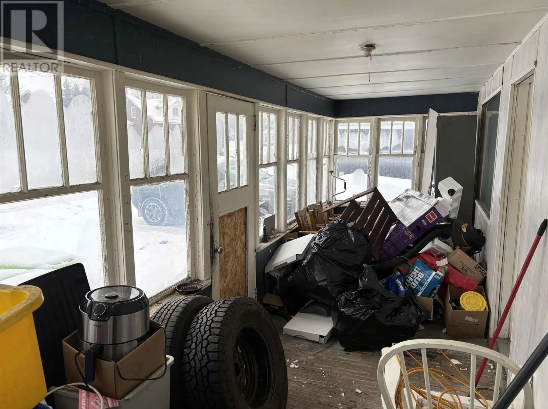 312 Huron ST - Image 2