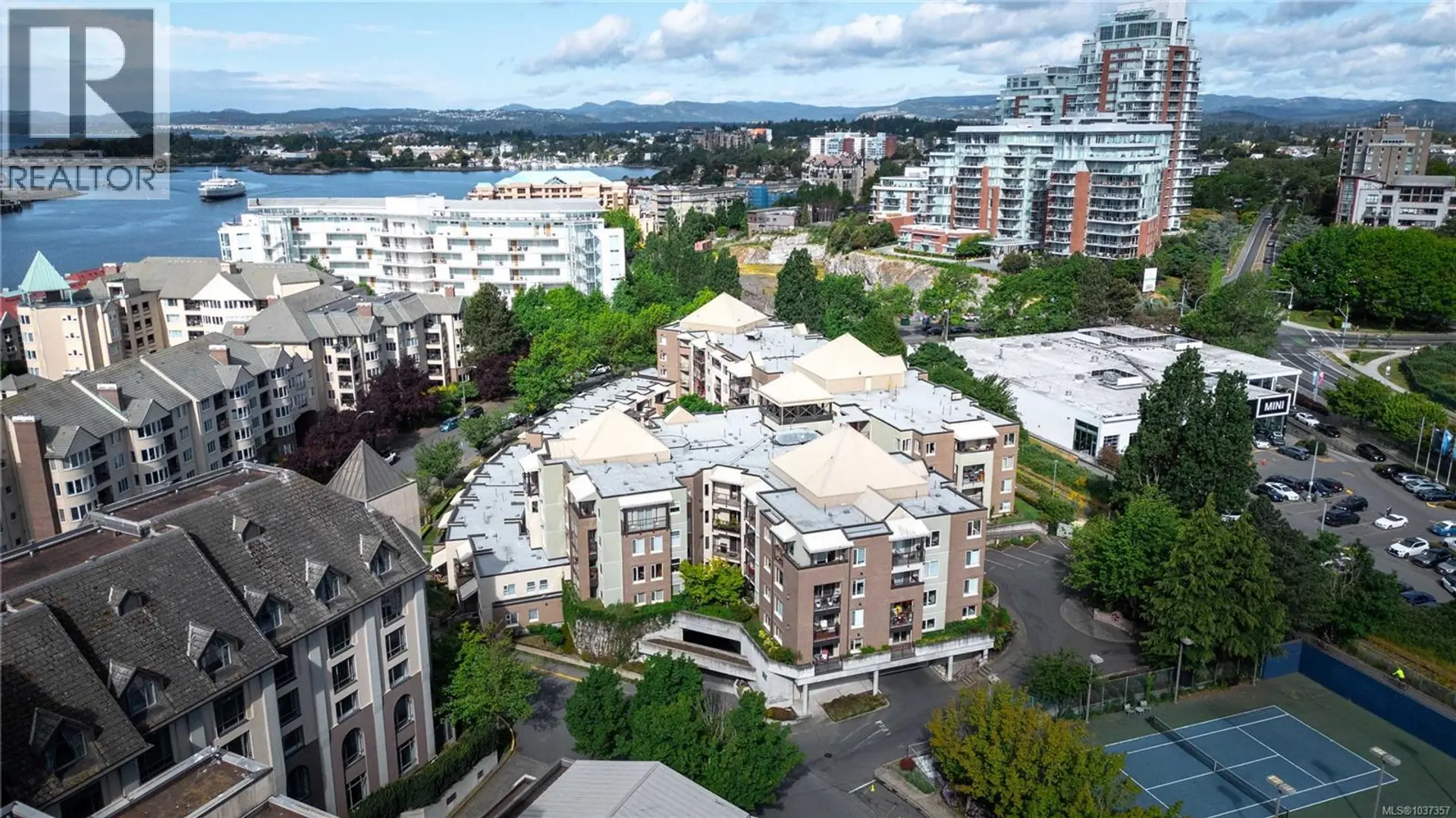 Property at #416 29 Songhees Rd, Victoria, BC