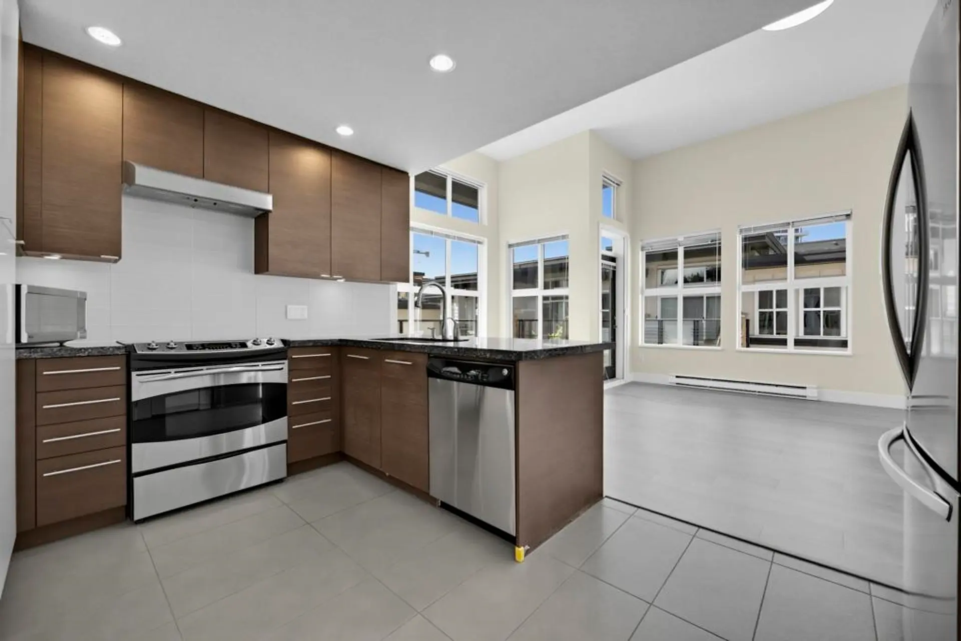 #426 5928 Birney Avenue - Image 2
