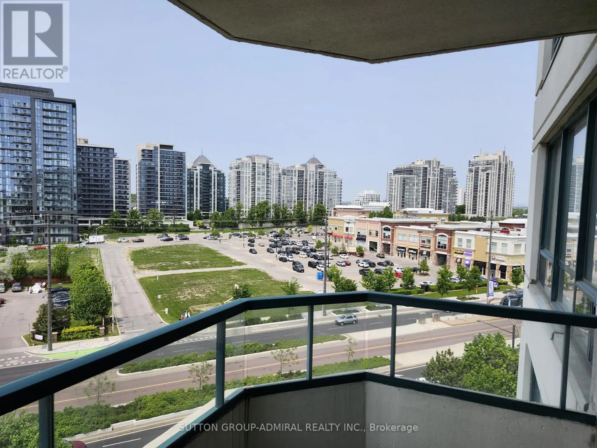#910 120 PROMENADE CIRCLE - Image 19