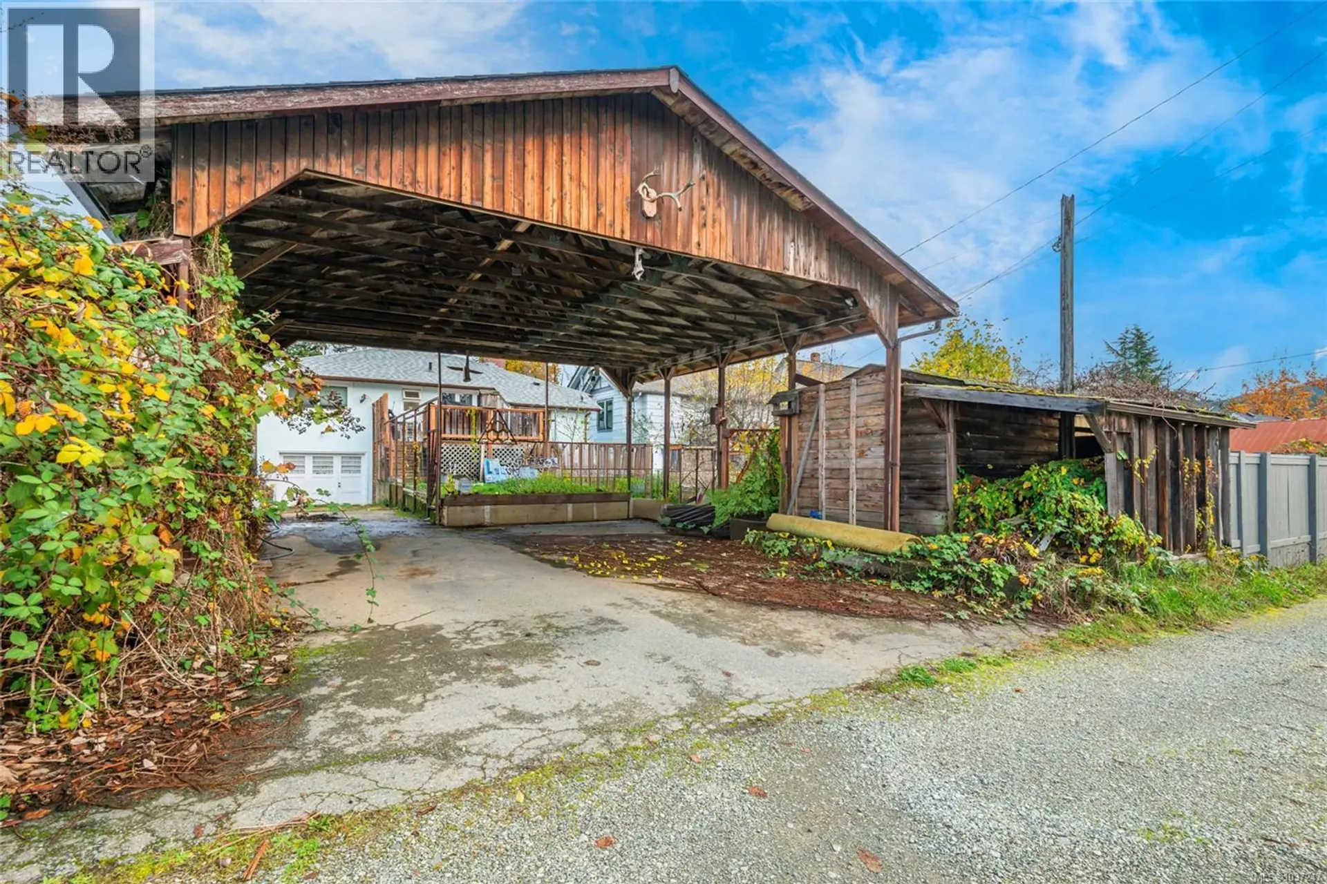 2760 6th Ave - Image 17