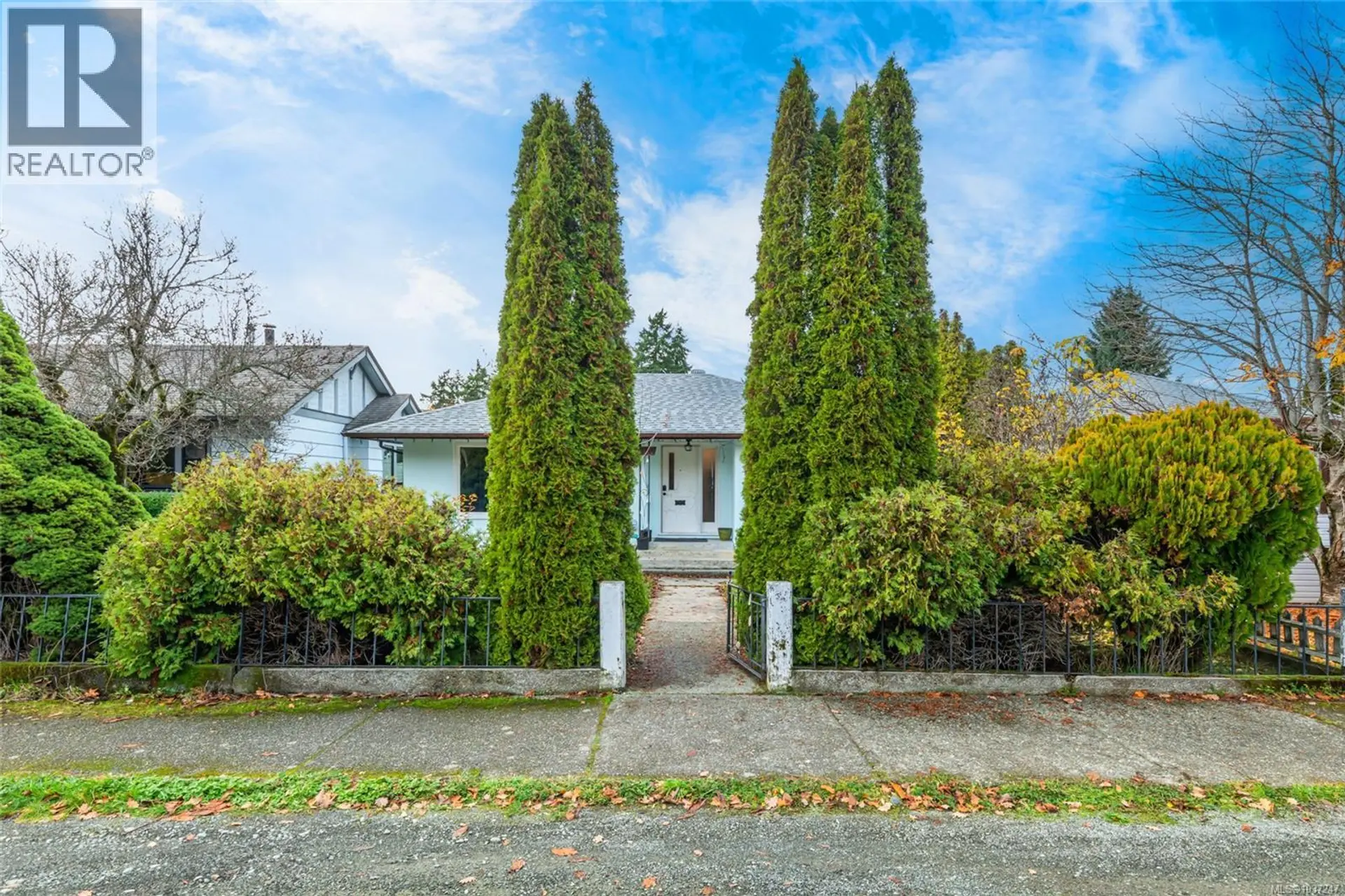 2760 6th Ave - Image 18