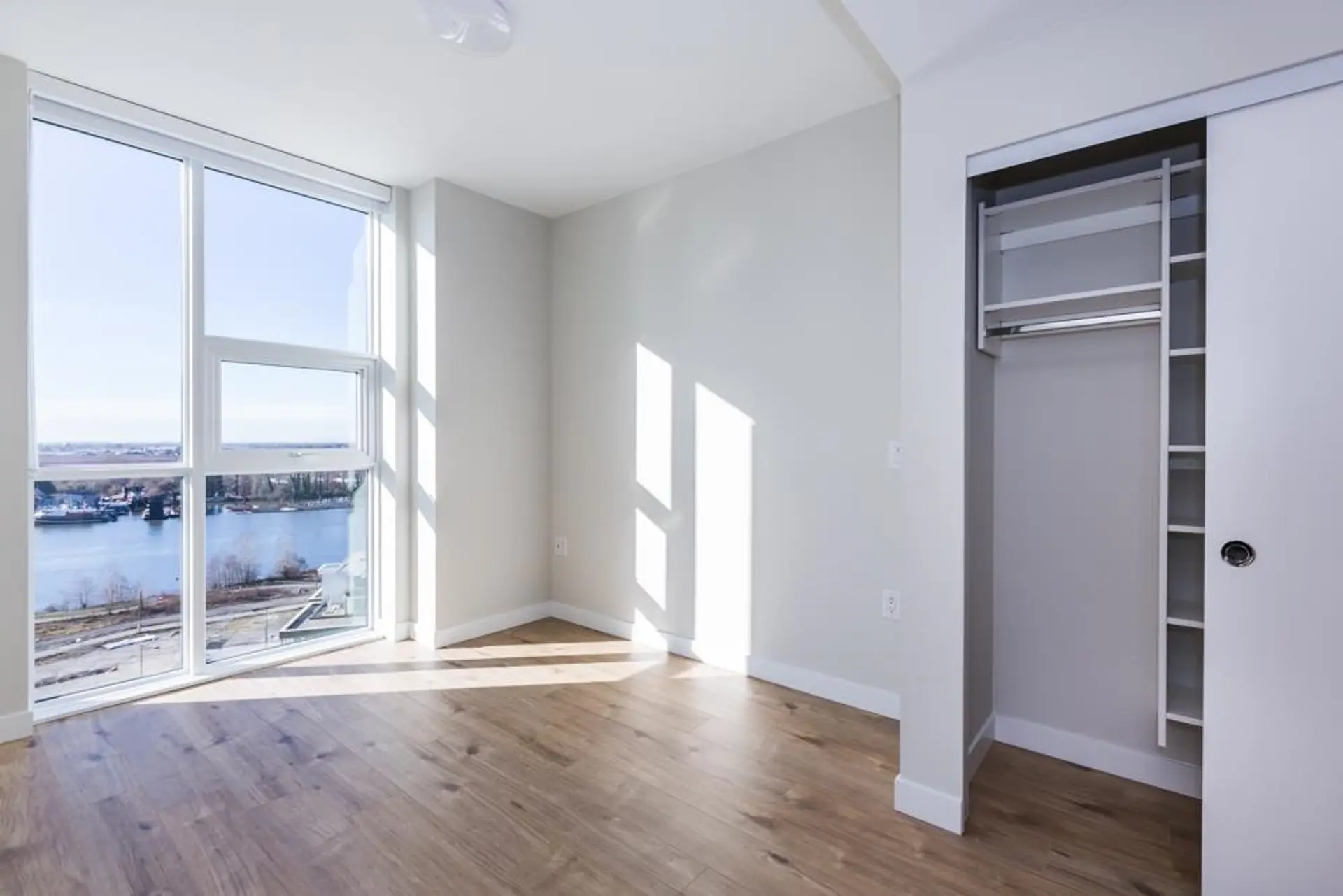 #1309 3430 E Kent Avenue South Avenue - Image 6
