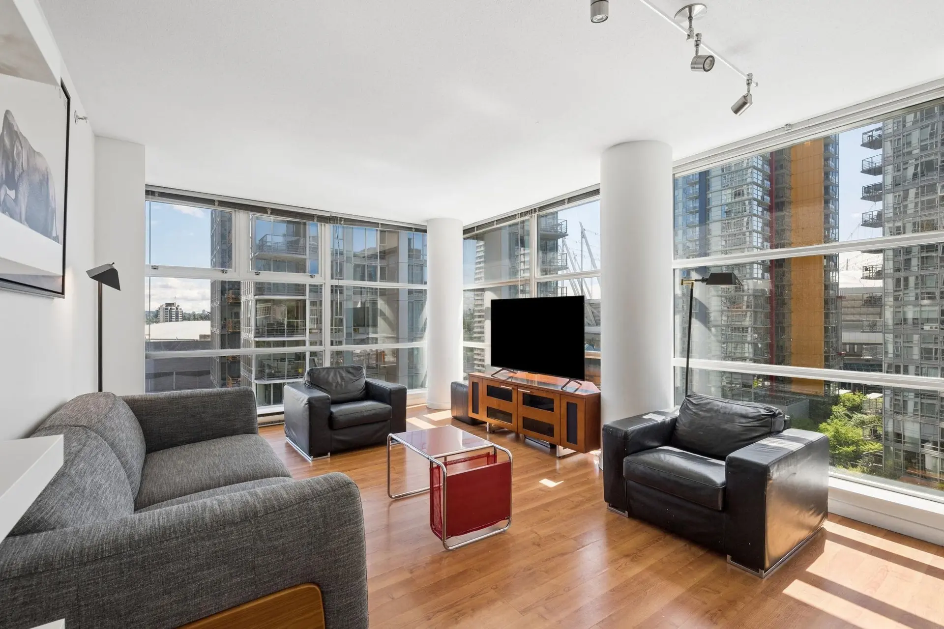 Property at #1001 602 Citadel Parade, Vancouver, BC