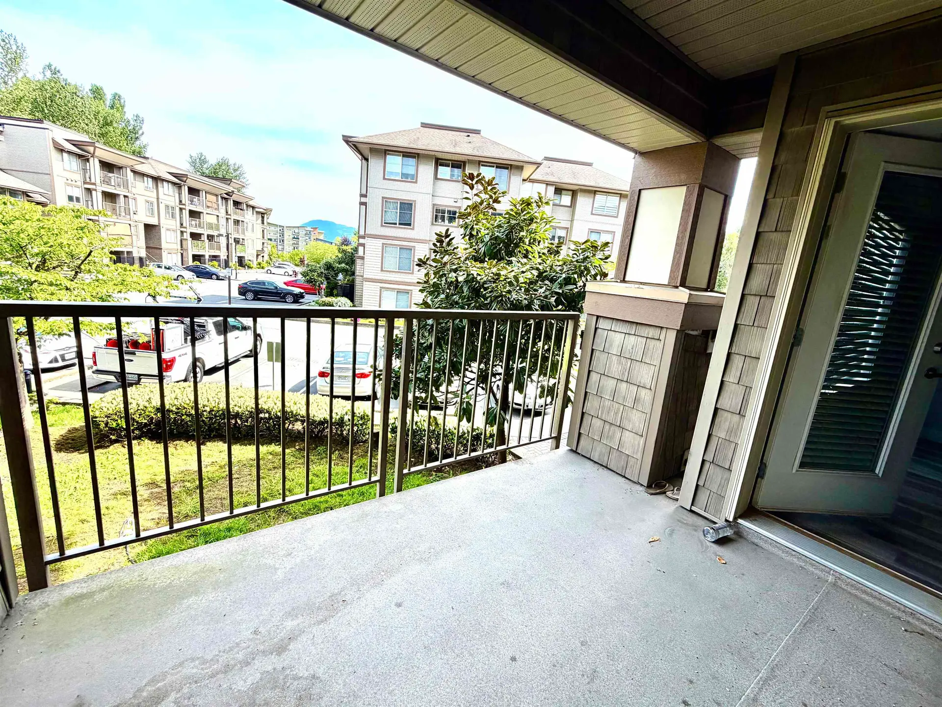 #214 45555 Yale Road - Image 16