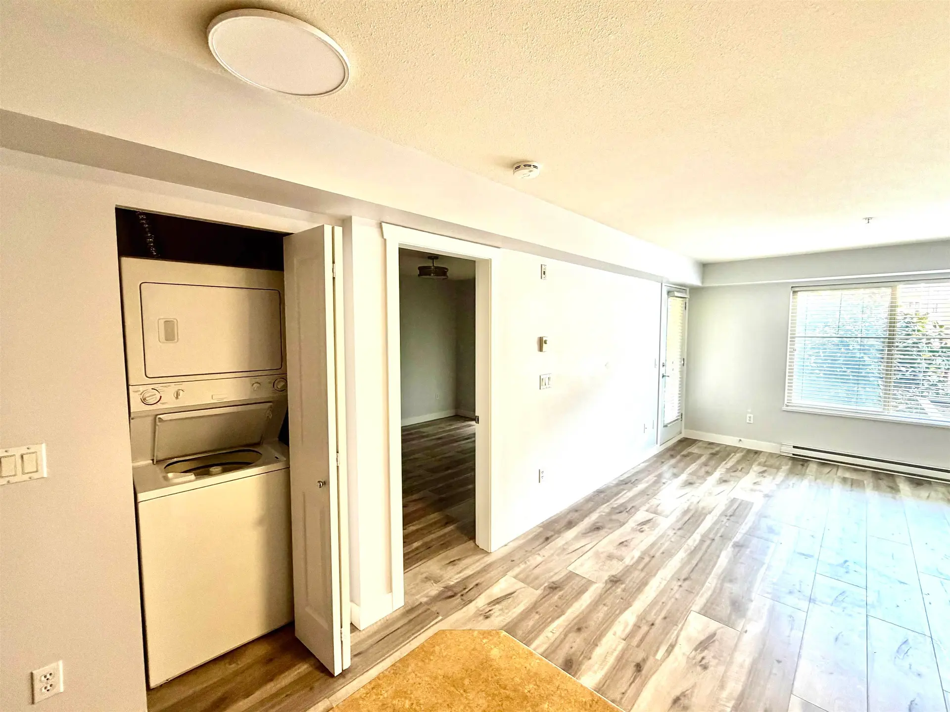 #214 45555 Yale Road - Image 7