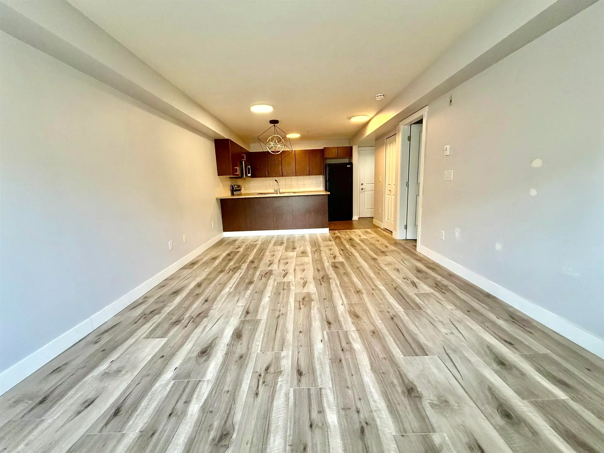 #214 45555 Yale Road - Image 9