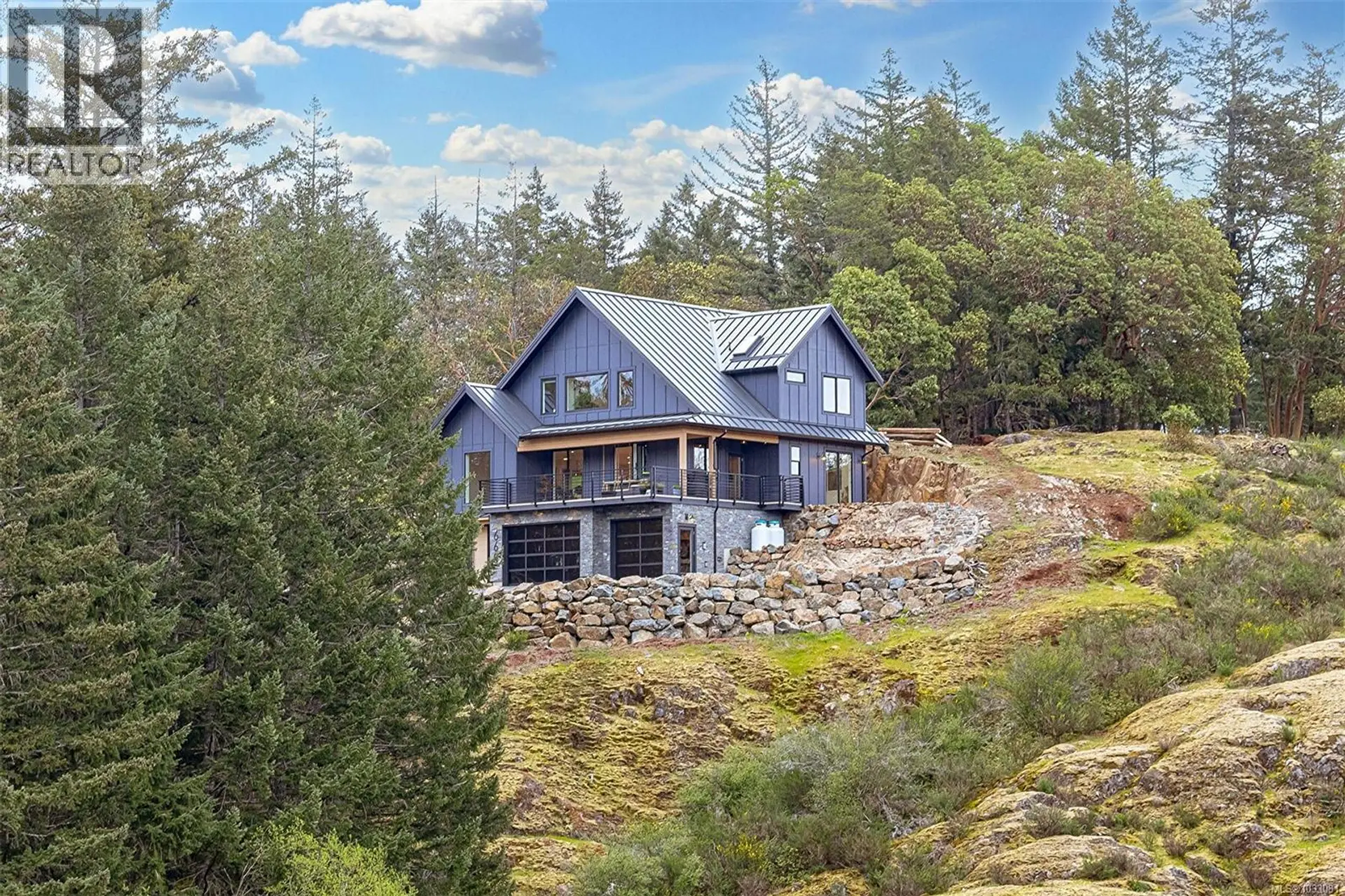 Property at 668 Southwood Dr, Highlands, BC