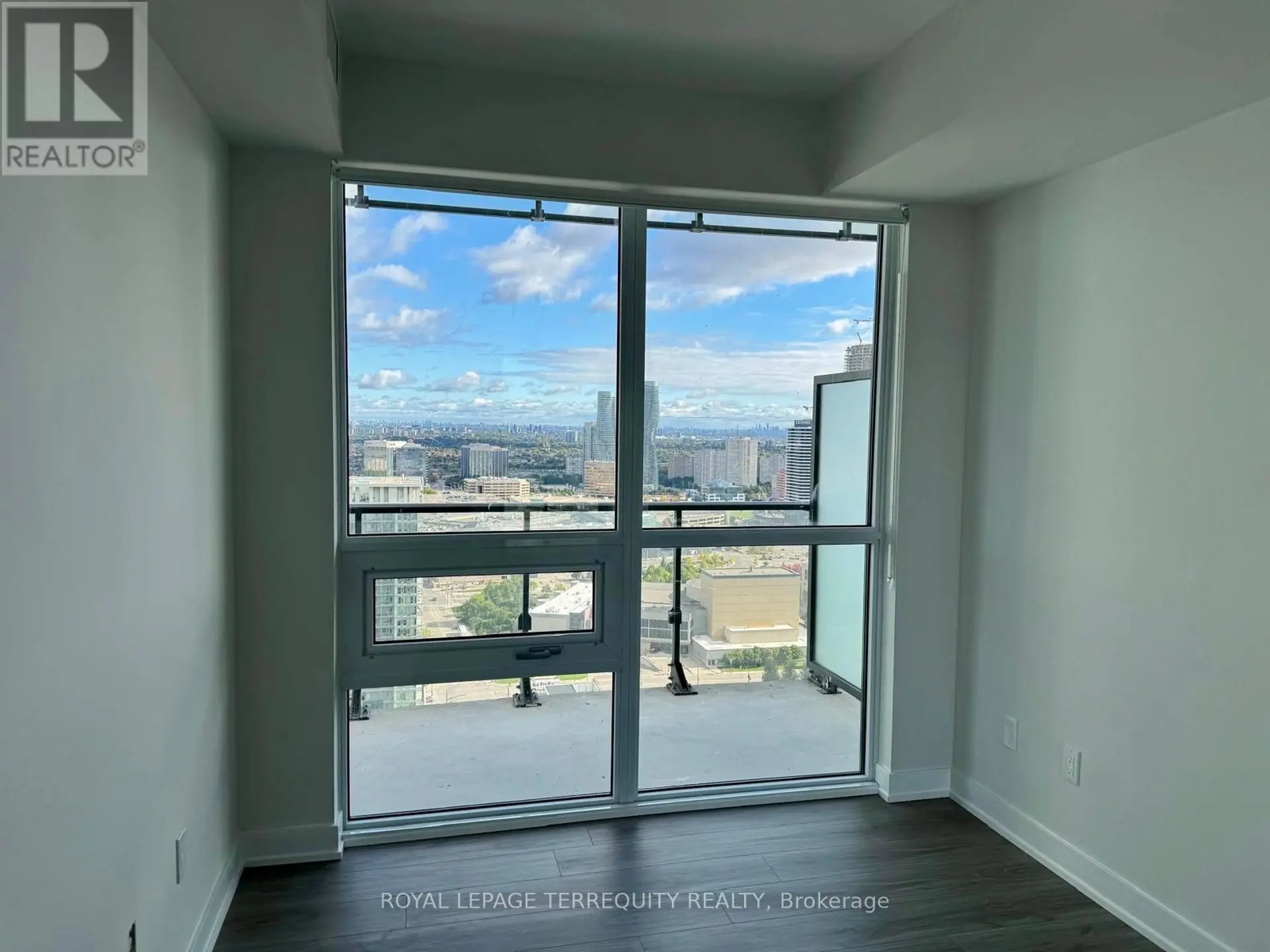 #3004 4130 PARKSIDE VILLAGE DRIVE - Image 9
