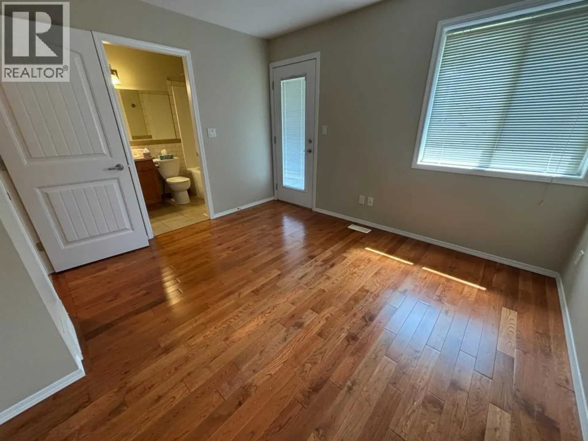 #12  707 76th Avenue - Image 7