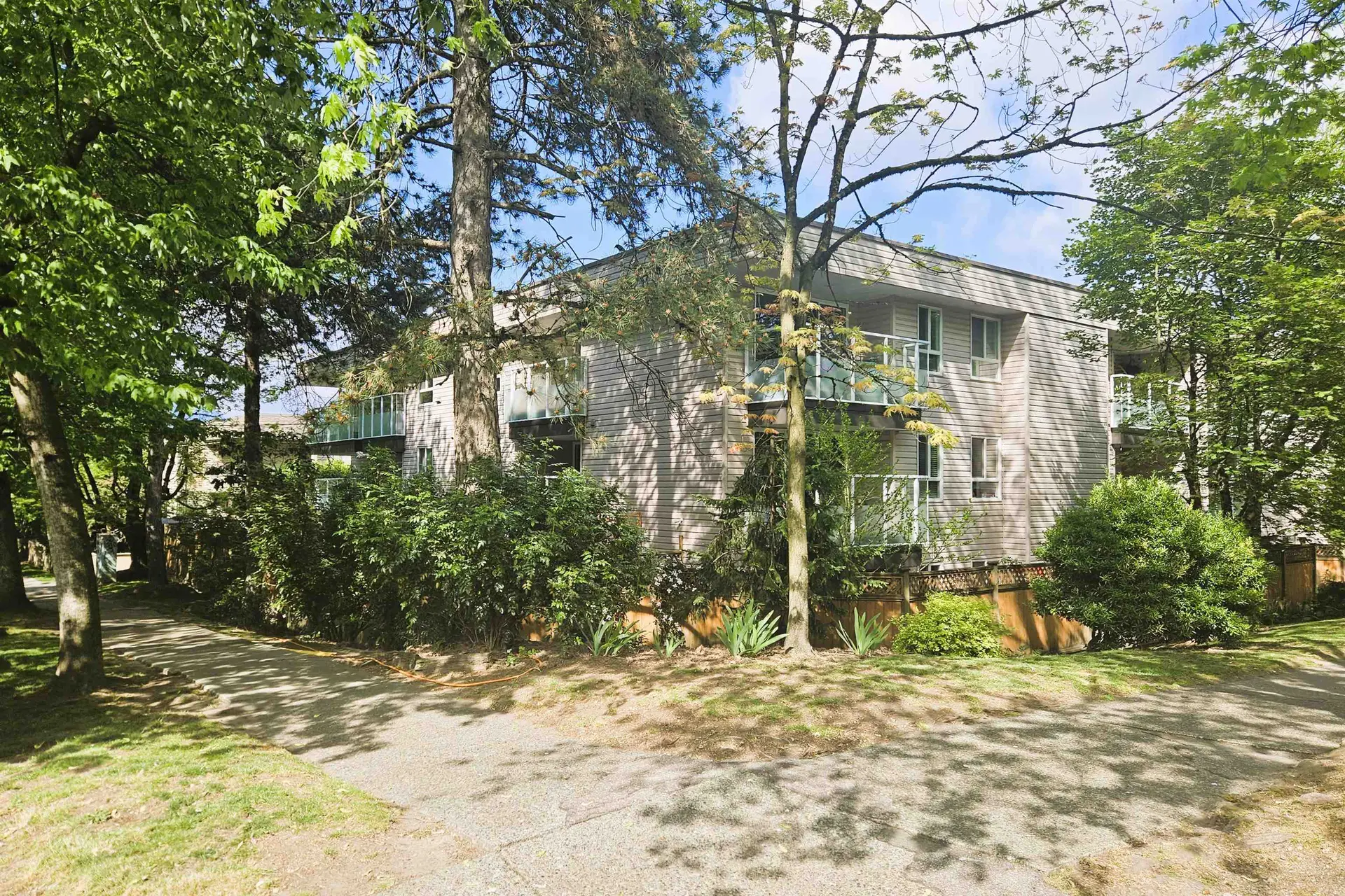 #309 825 E 7th Avenue - Image 5