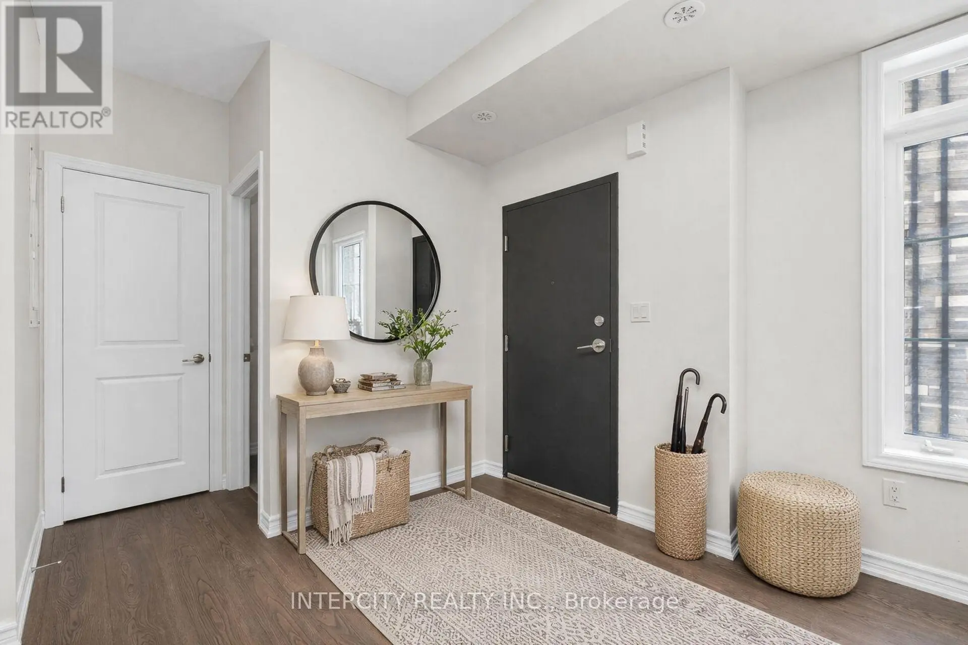 14 SAVVY LANE - Image 3