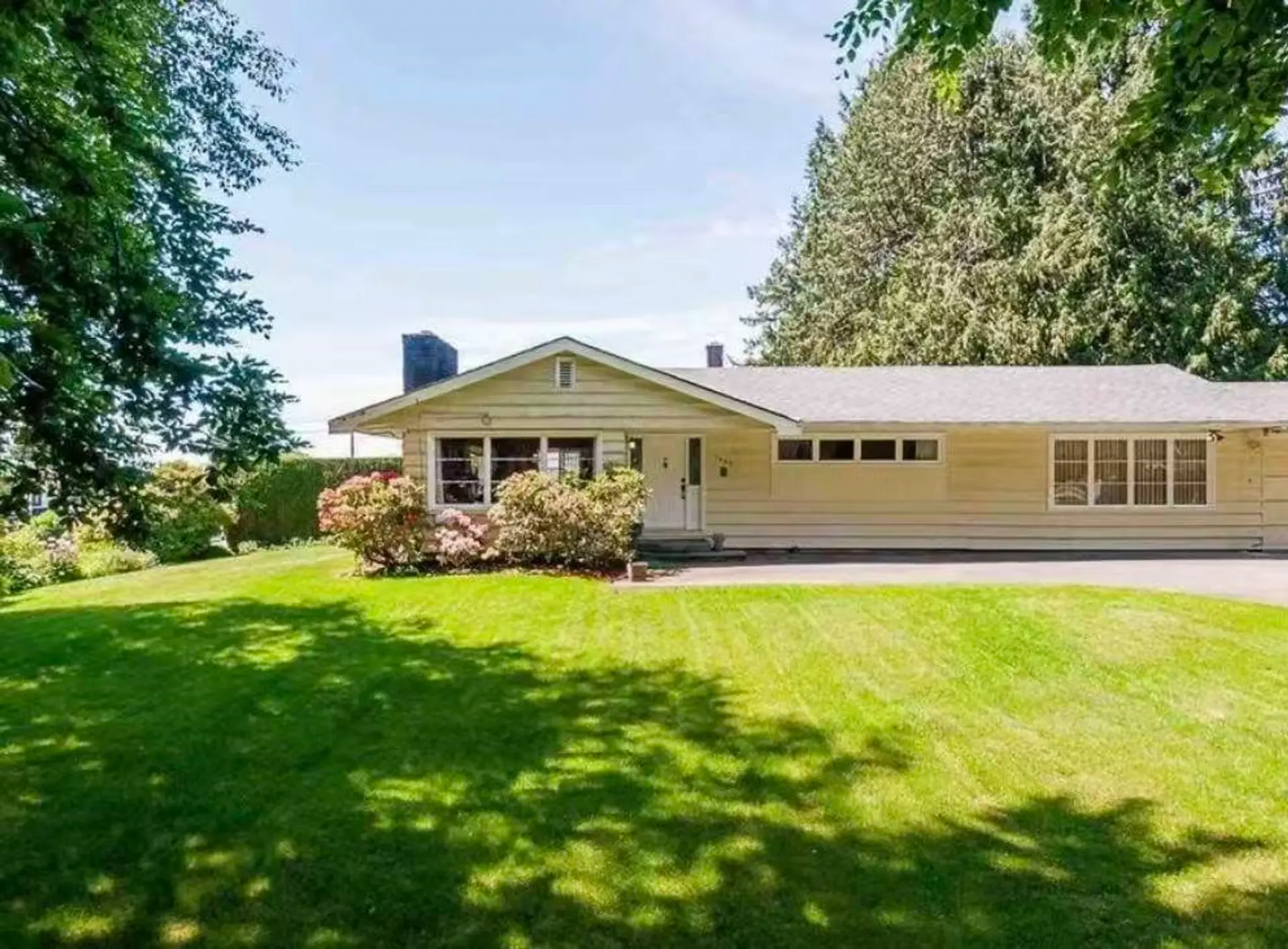 7441 McKay Avenue - Image 2
