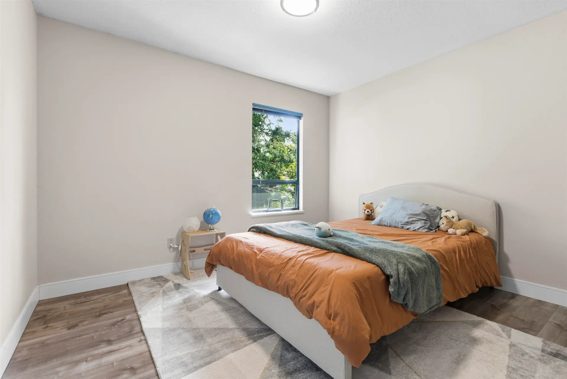 9768 151a Street - Image 12