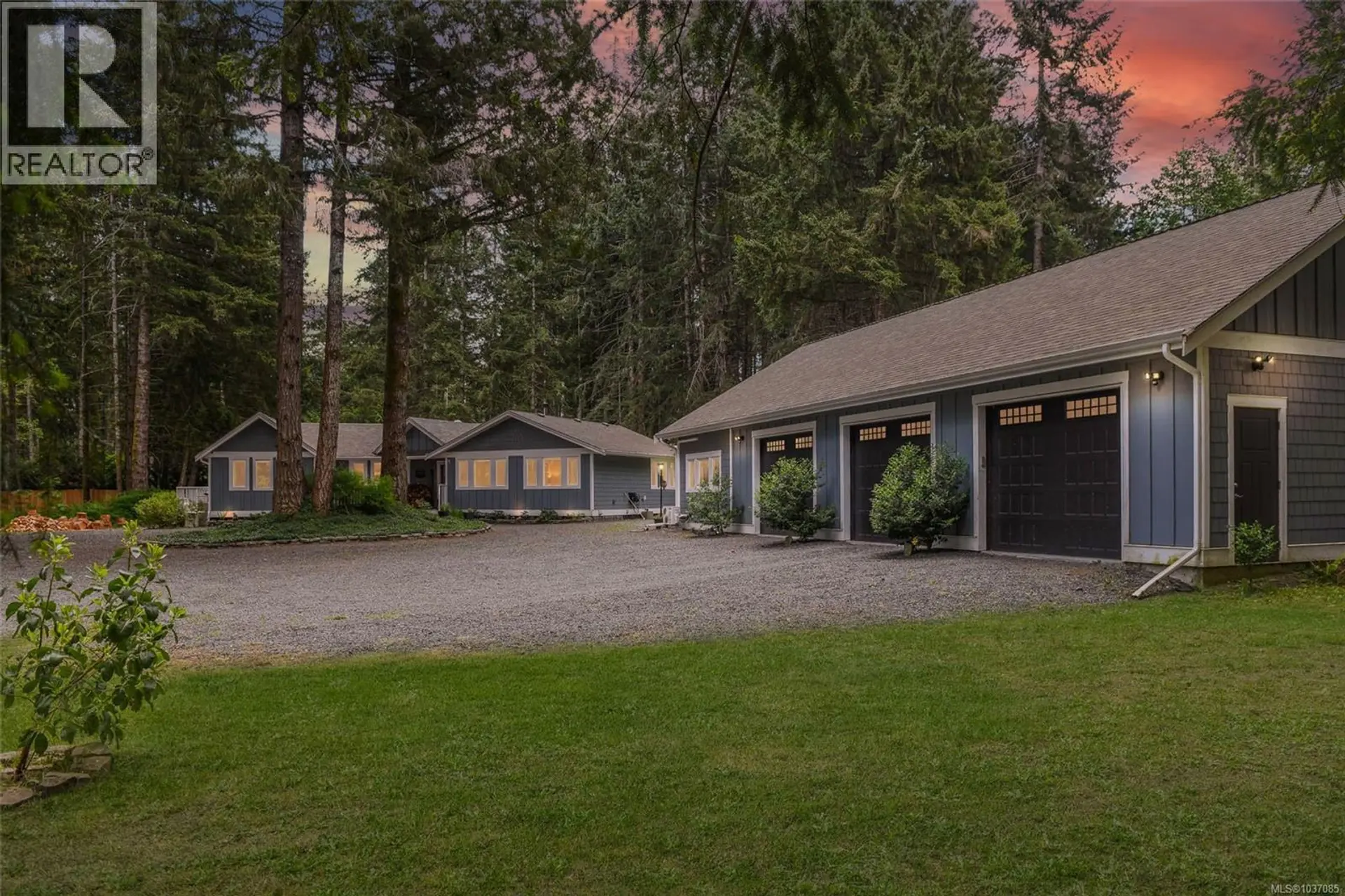 Property at 325 Bates Dr, Fanny Bay, BC