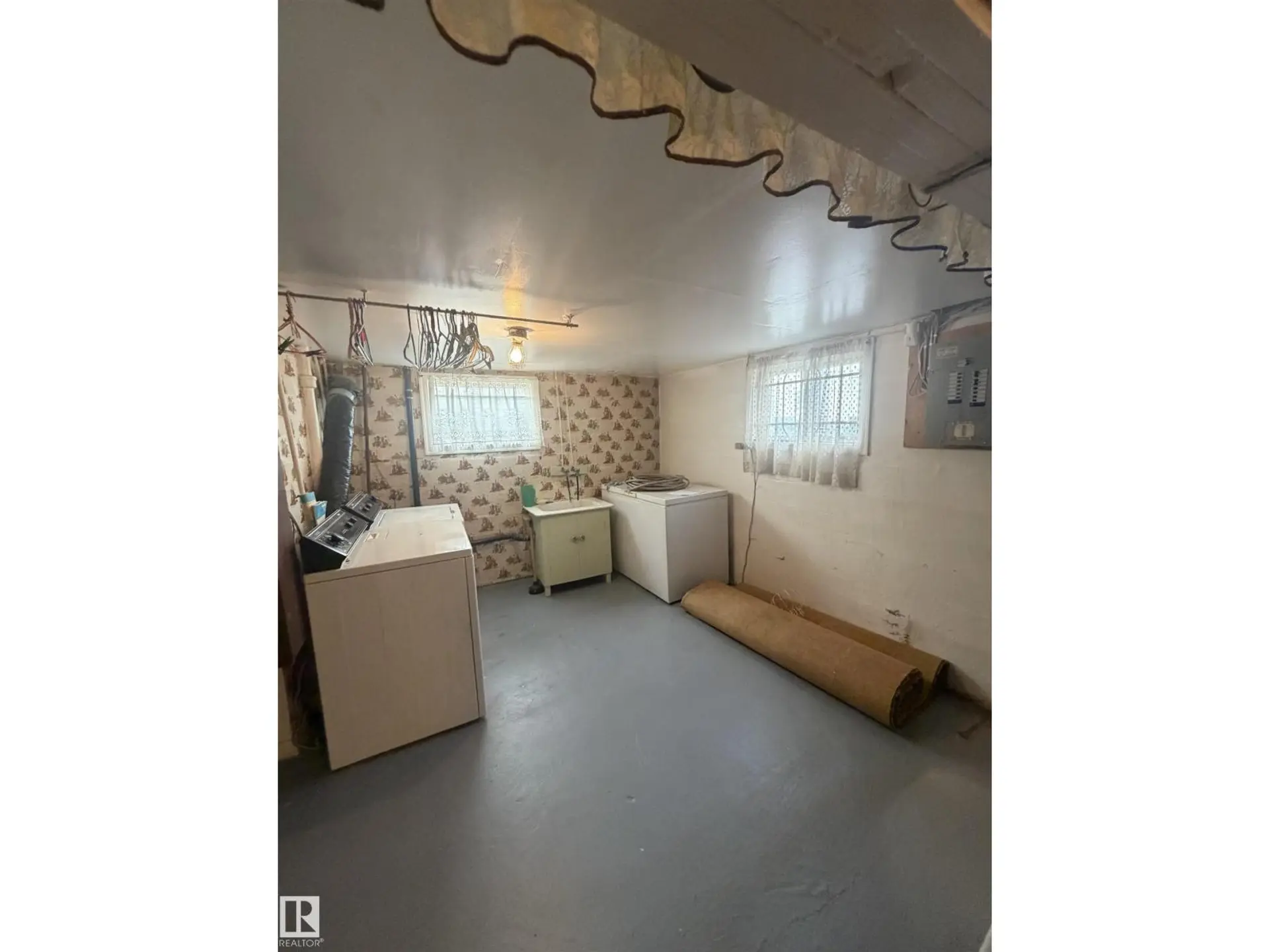 9630 106 AV NW - Image 15