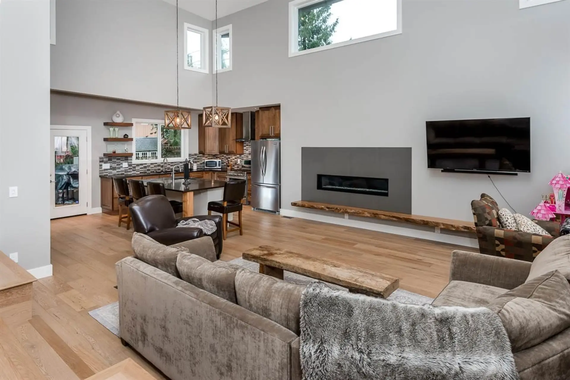 2388 Patricia Avenue - Image 7