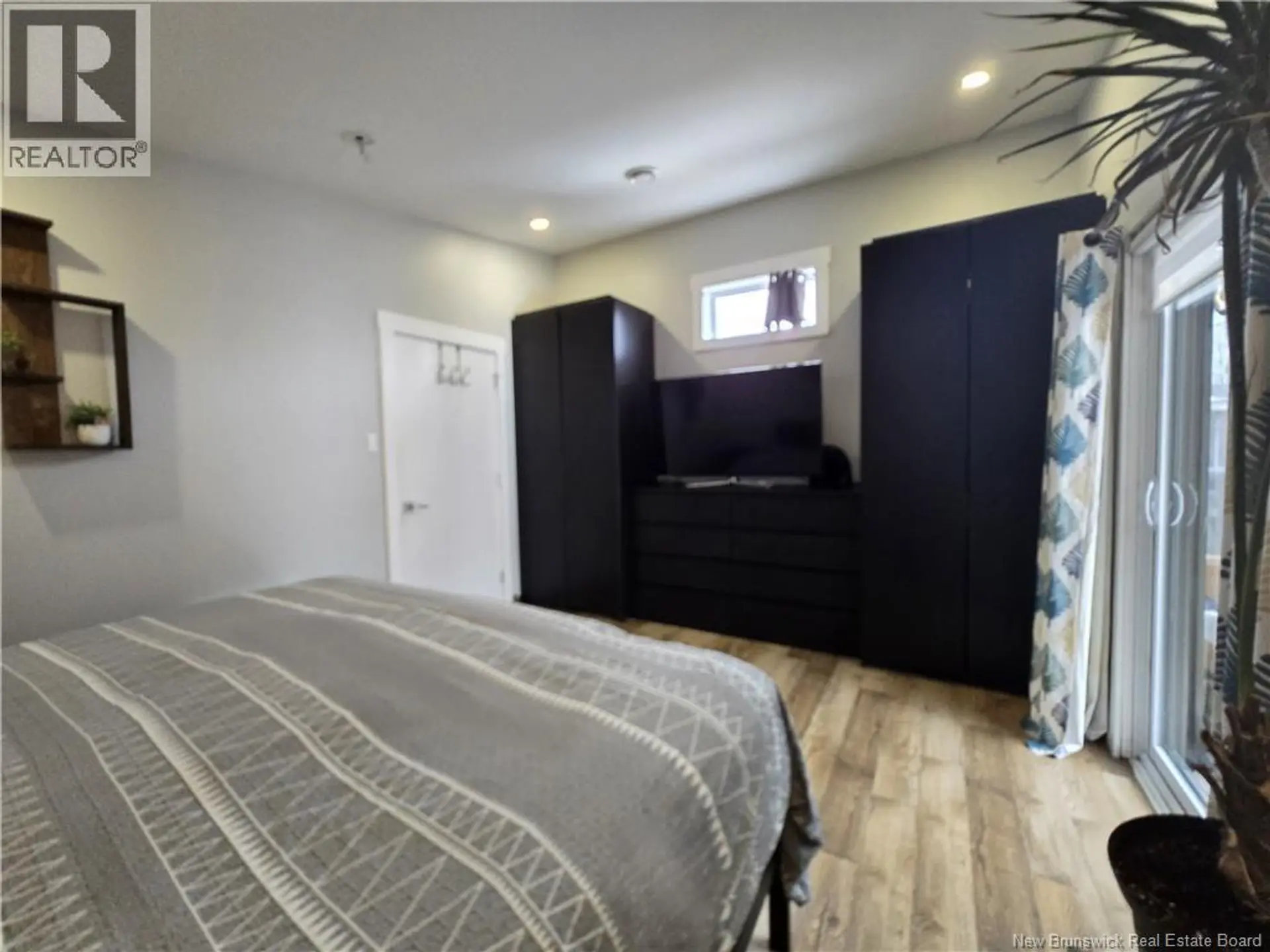 212 2ieme rue - Image 11