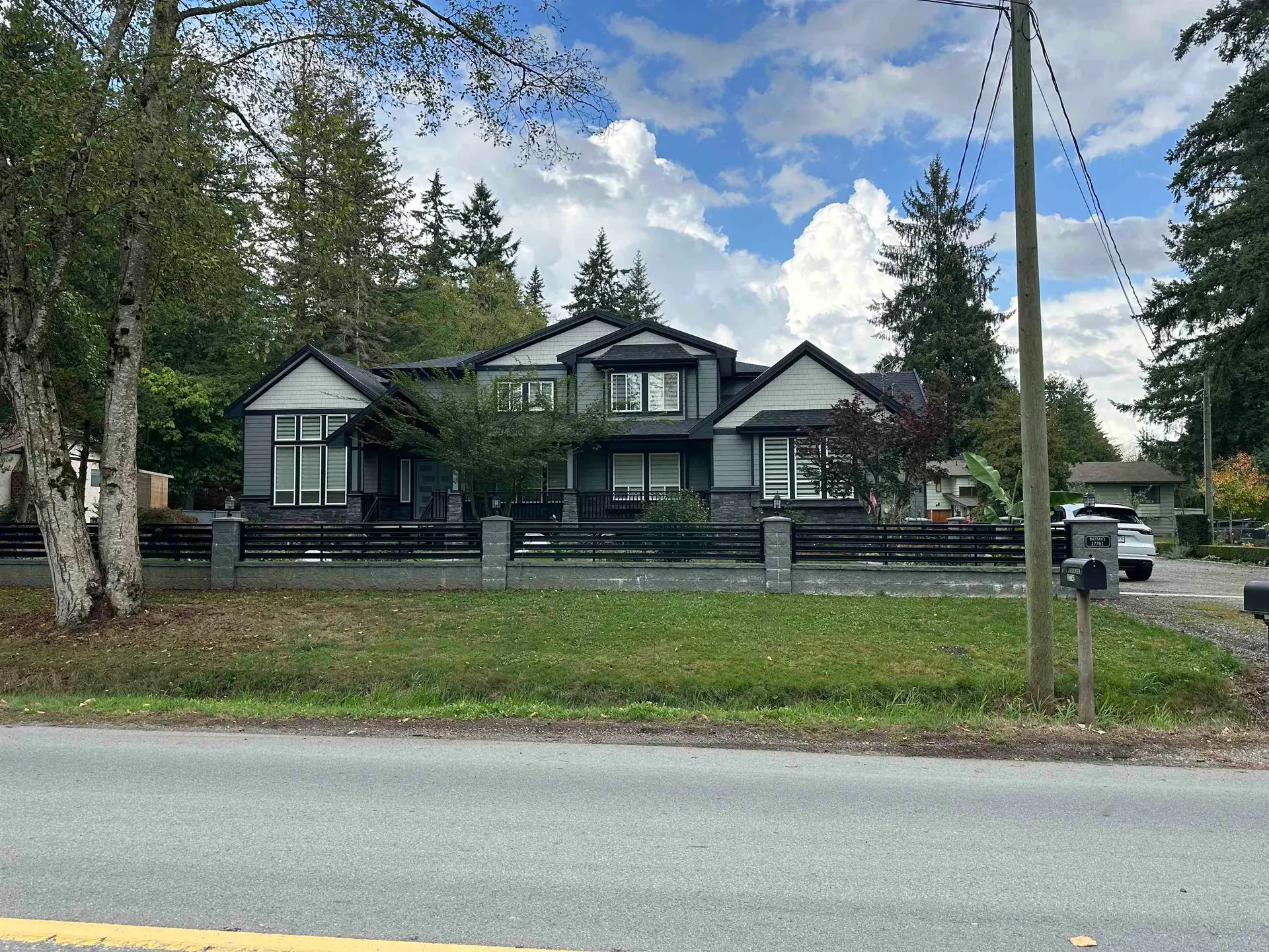 17761 96 Avenue - Image 4