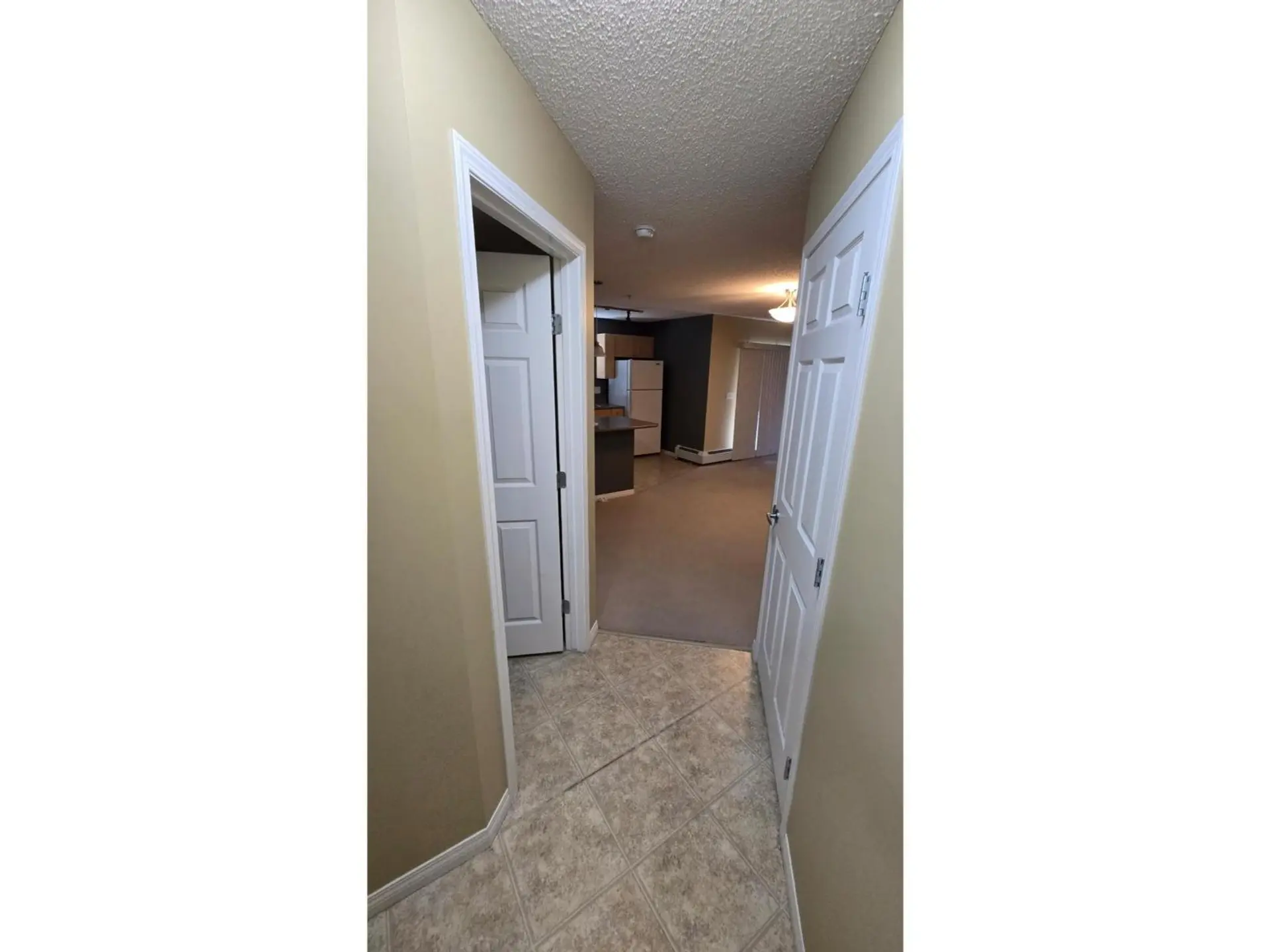 #101 630 MCALLISTER LO SW - Image 4