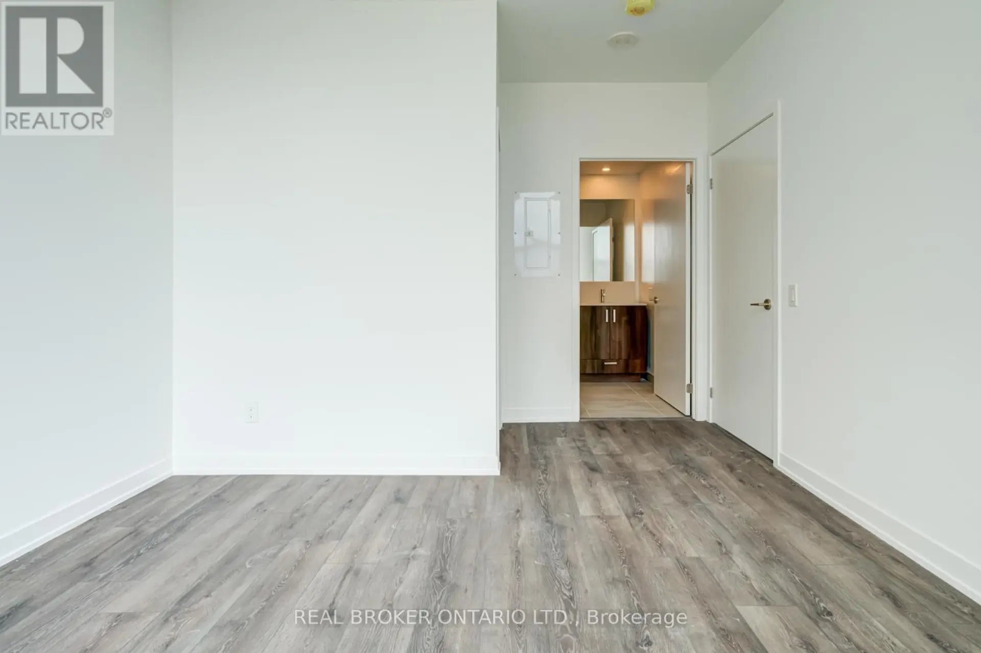 #1105 1787 ST CLAIR AVENUE W - Image 6