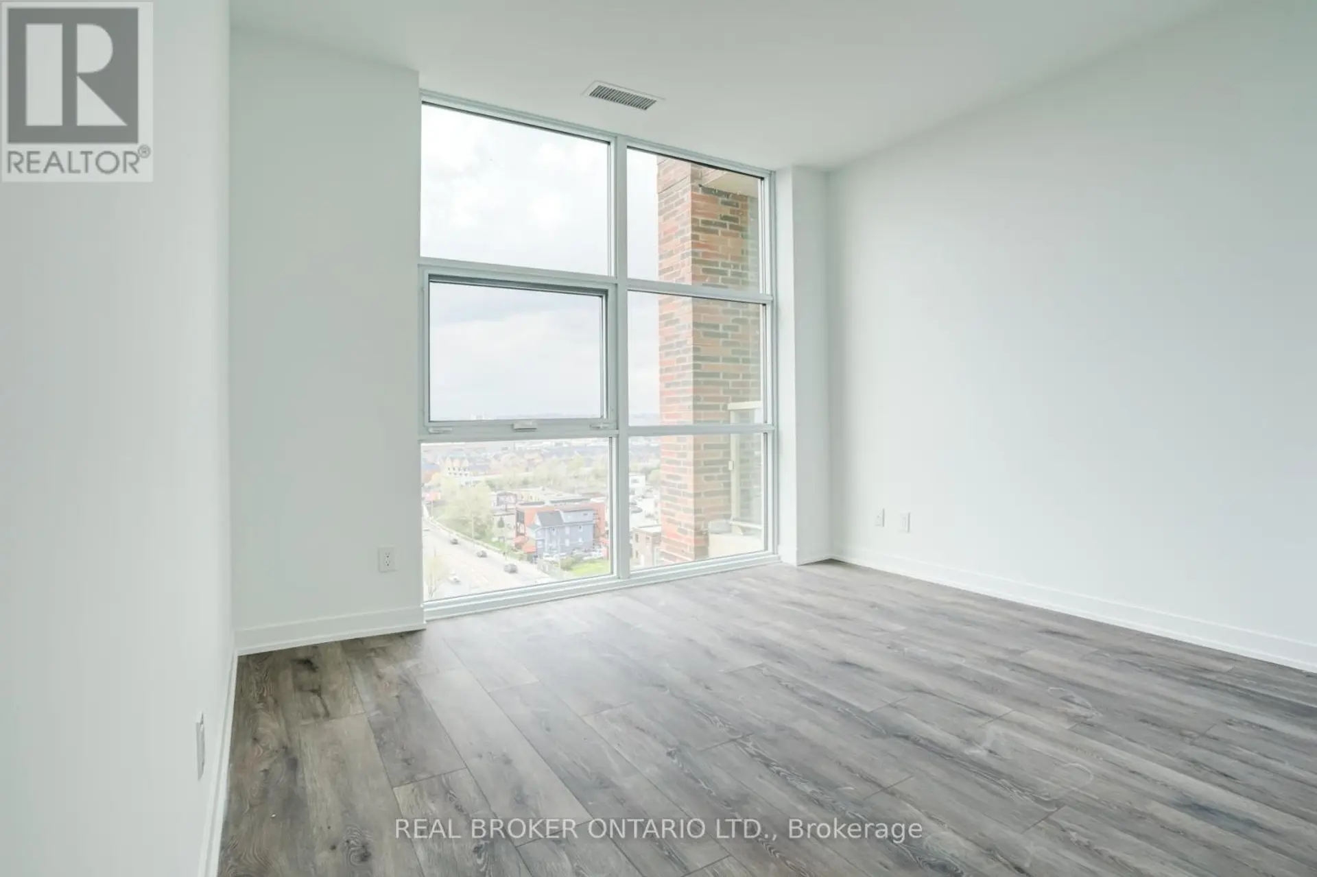 #1105 1787 ST CLAIR AVENUE W - Image 9
