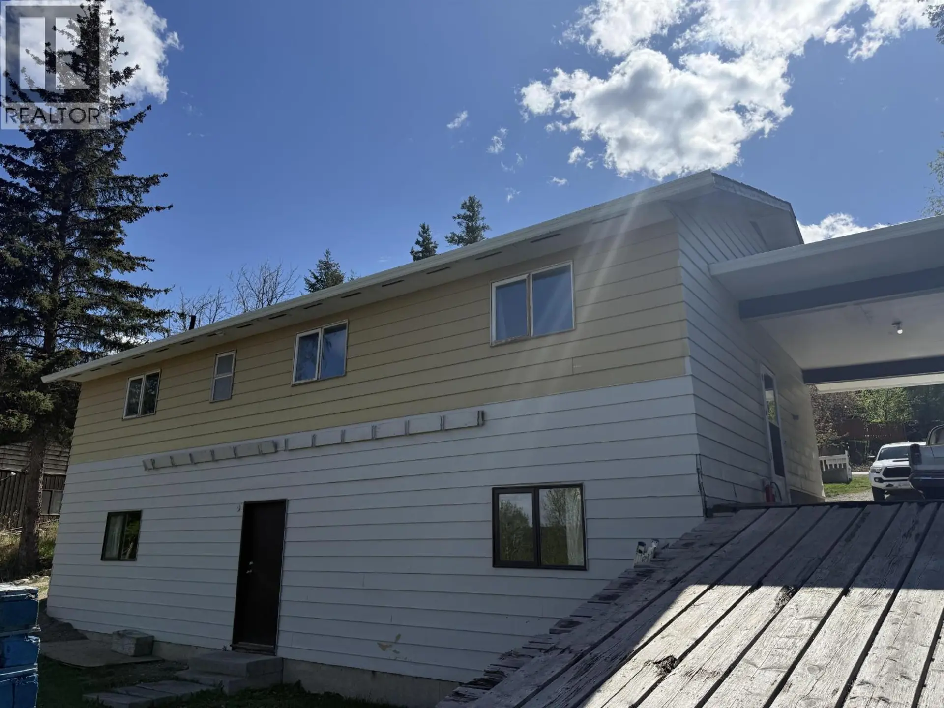 1012 CONRAD CRESCENT - Image 14