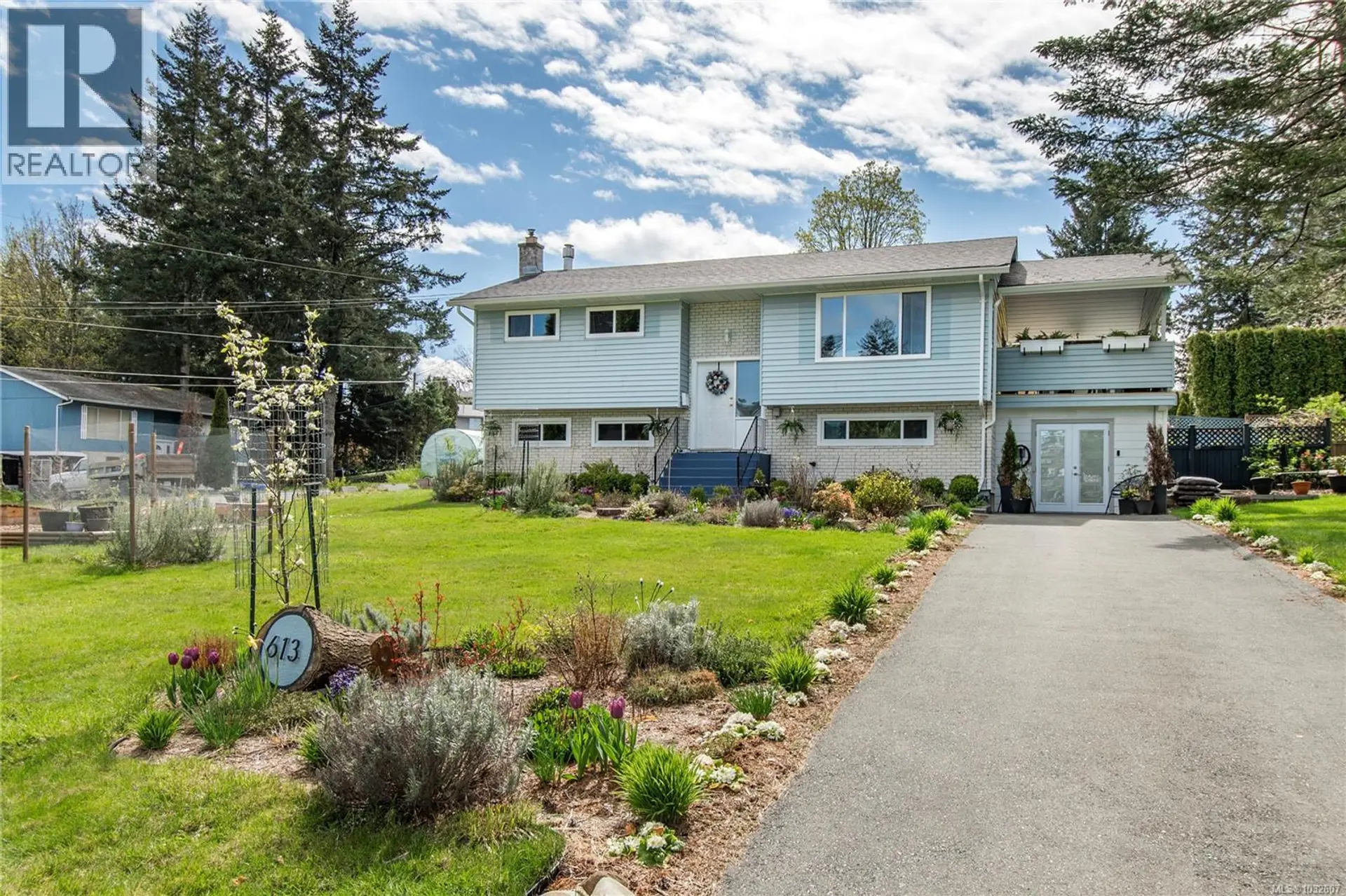 Property at 613 Nootka St, Comox, BC