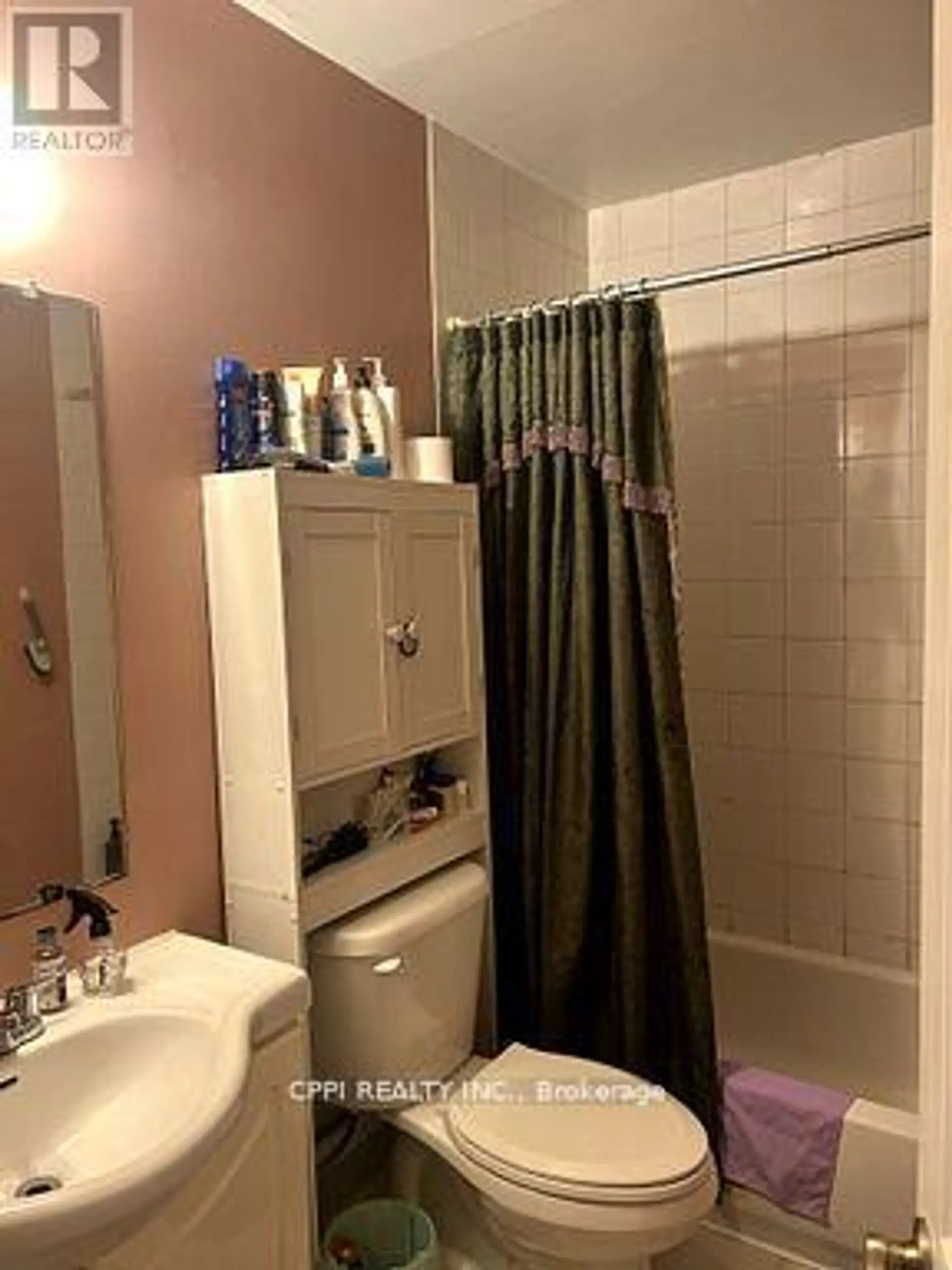 #110 69 GODSTONE ROAD - Image 7