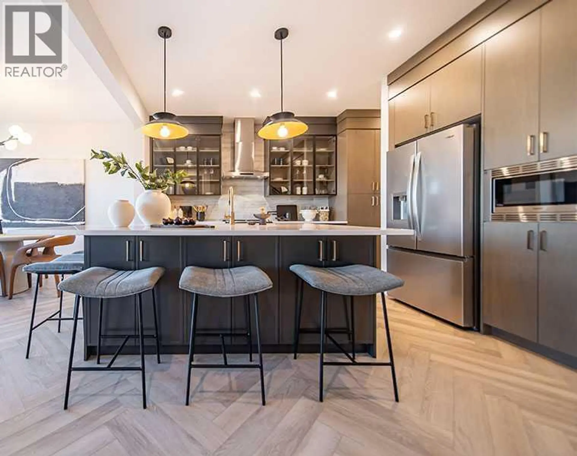 412 Rochester Terrace NW - Image 2