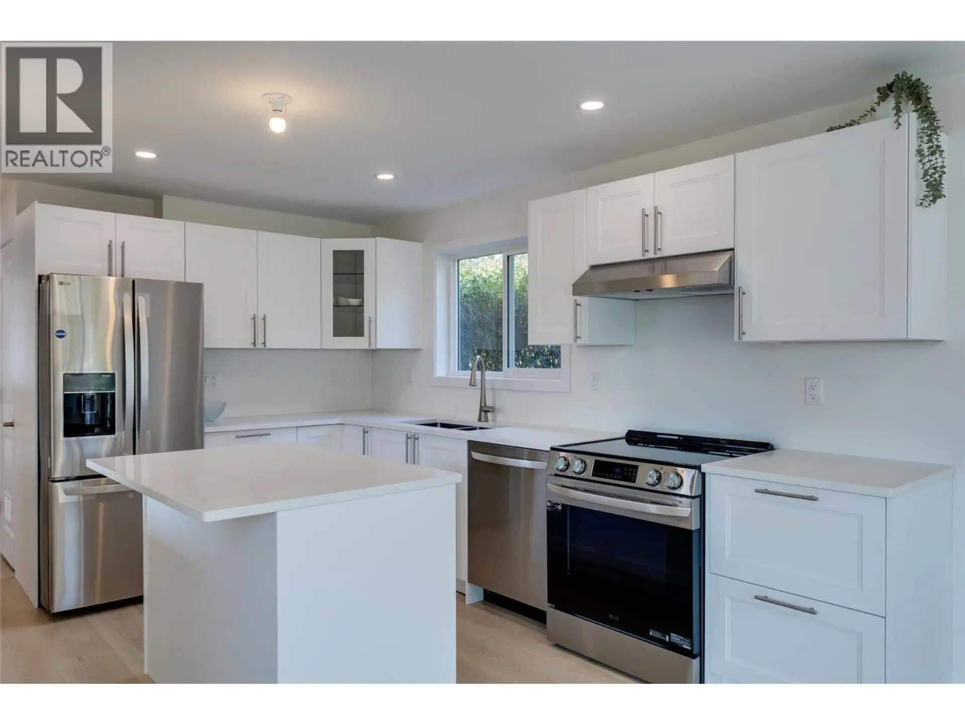 Property at #5 6711 Hwy 97 South Highway, Peachland, BC