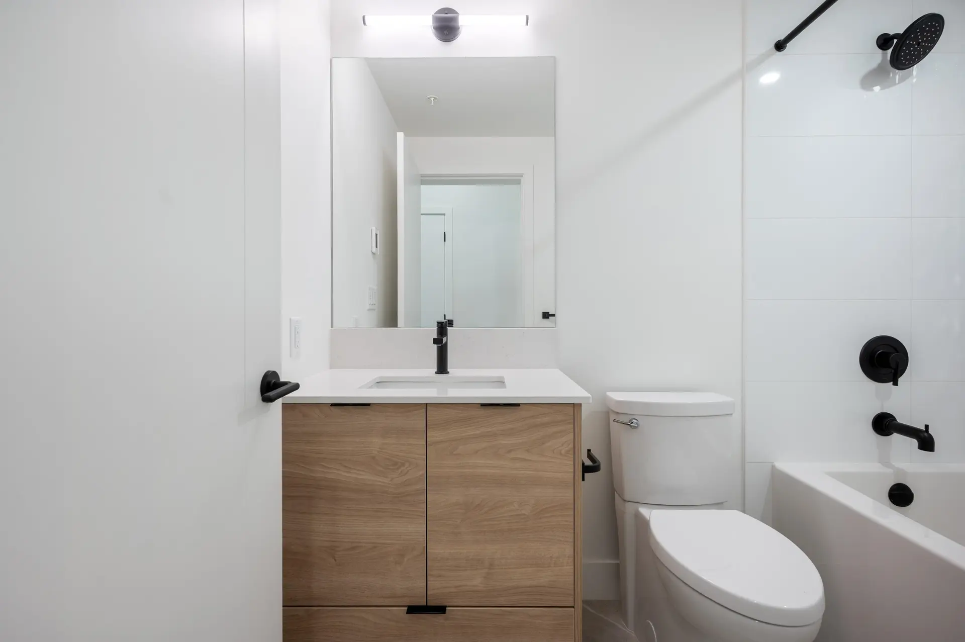 #205 33160 Plaxton Crescent - Image 16