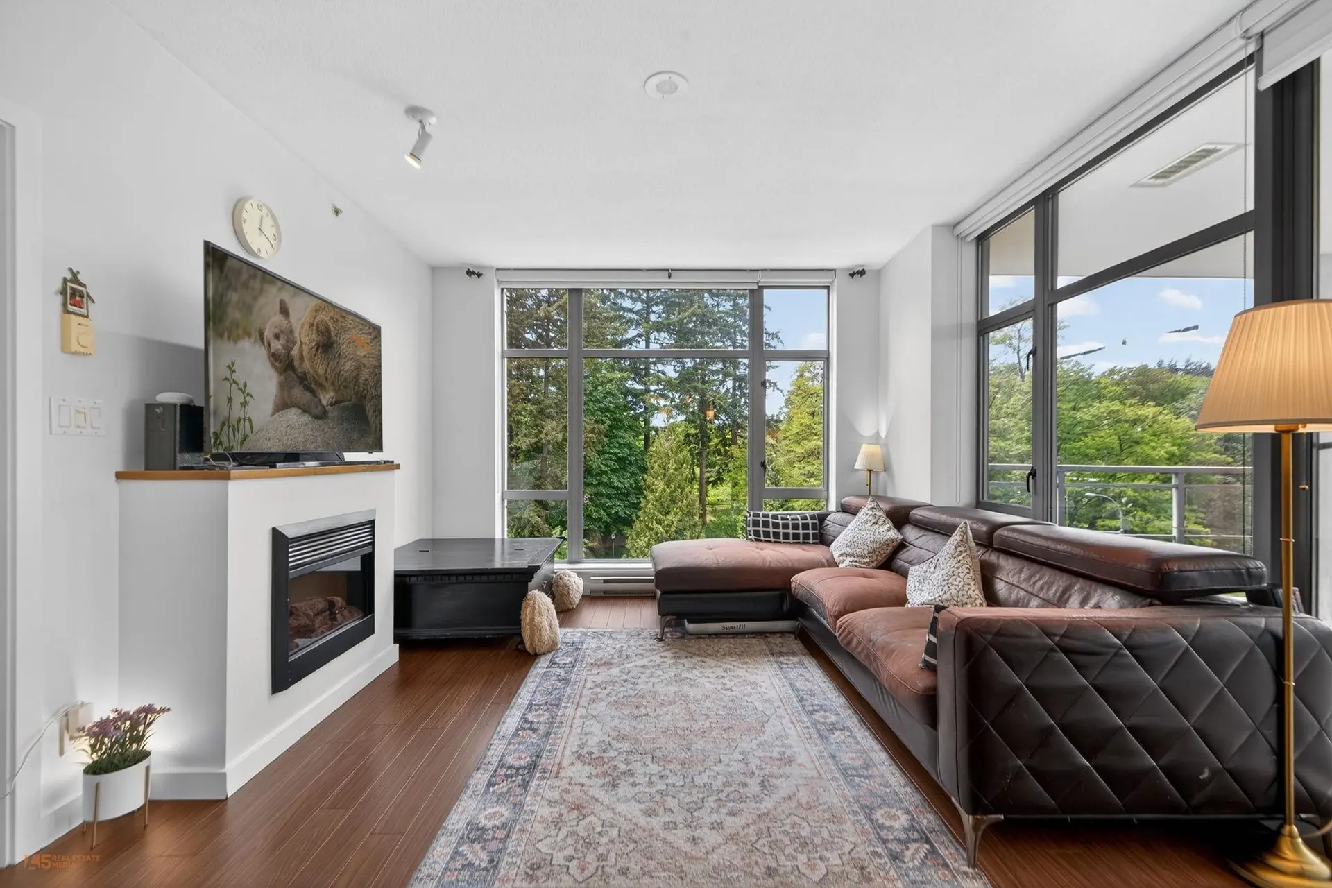 Property at #908 280 Ross Drive, New Westminster, BC