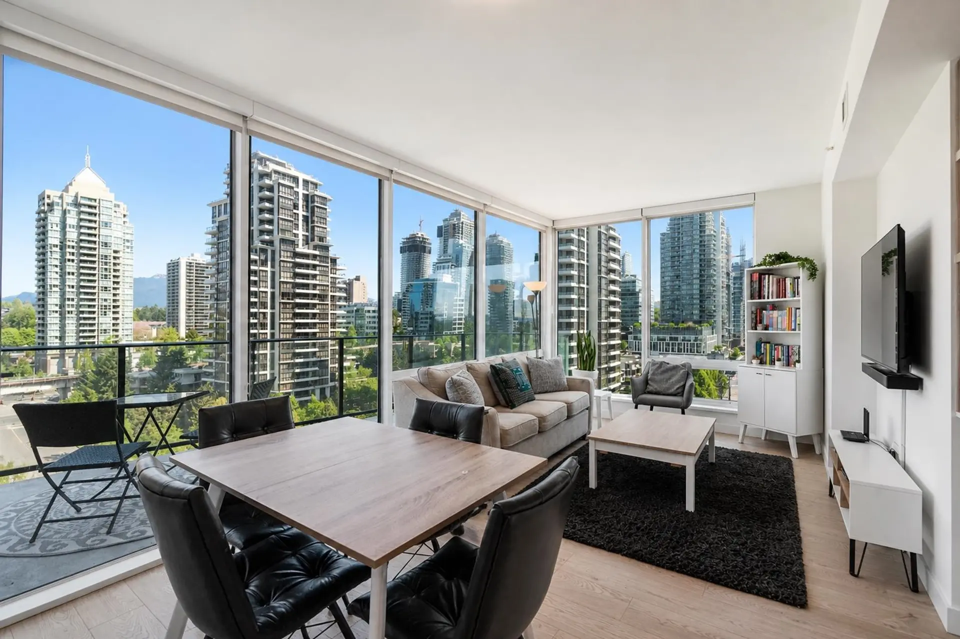 #1106 2181 Madison Avenue - Image 2