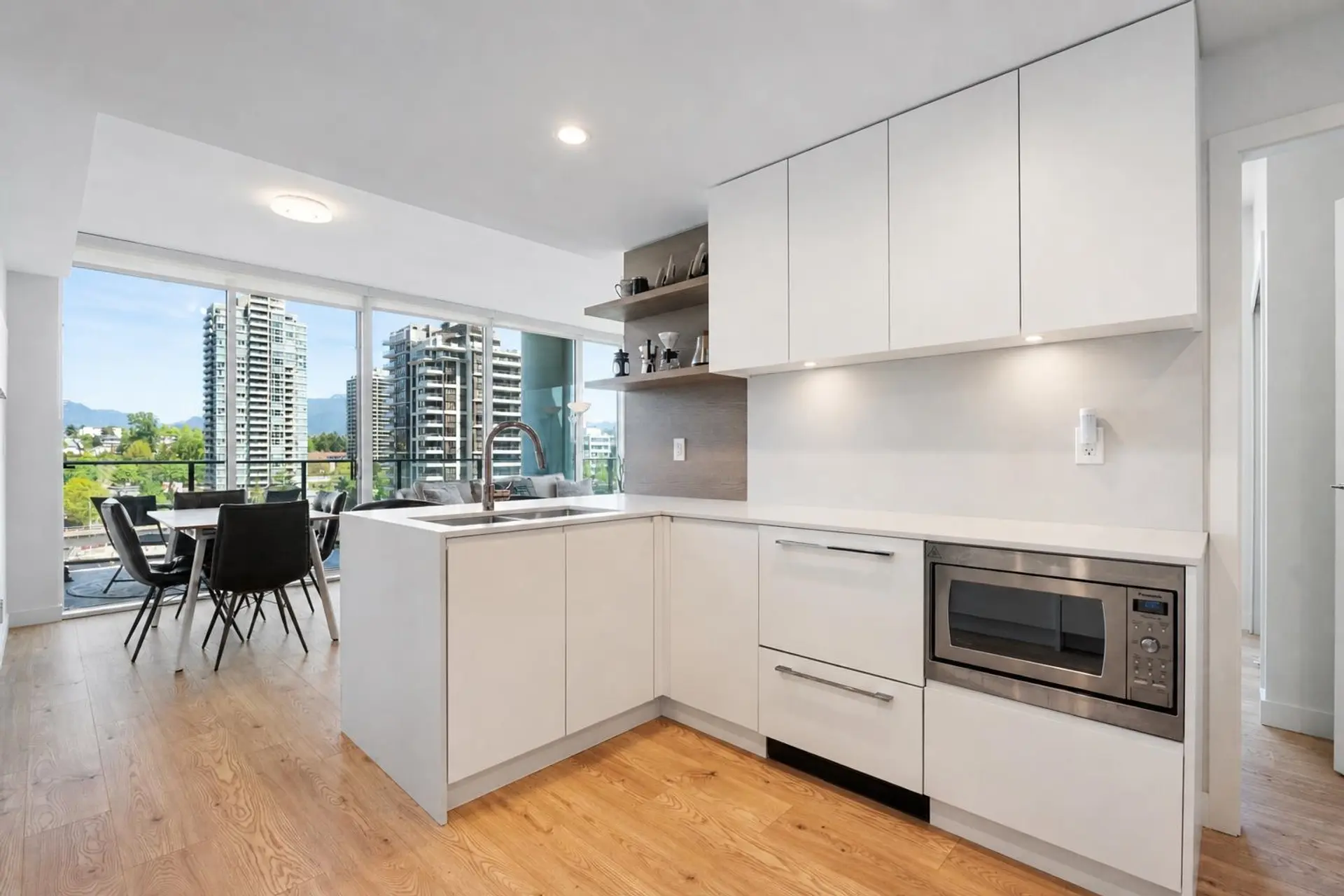 #1106 2181 Madison Avenue - Image 8