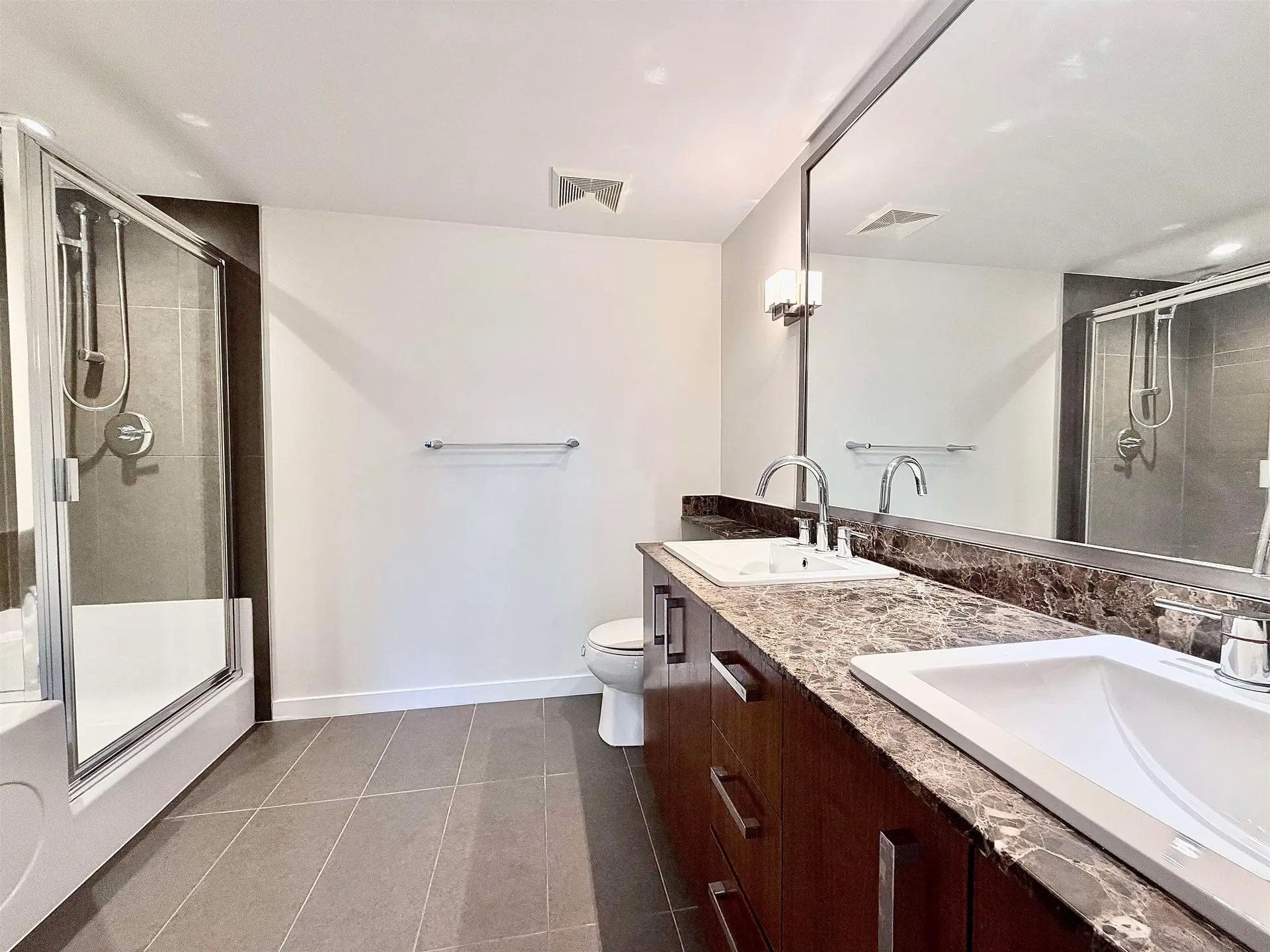 #115 5775 Irmin Street - Image 10