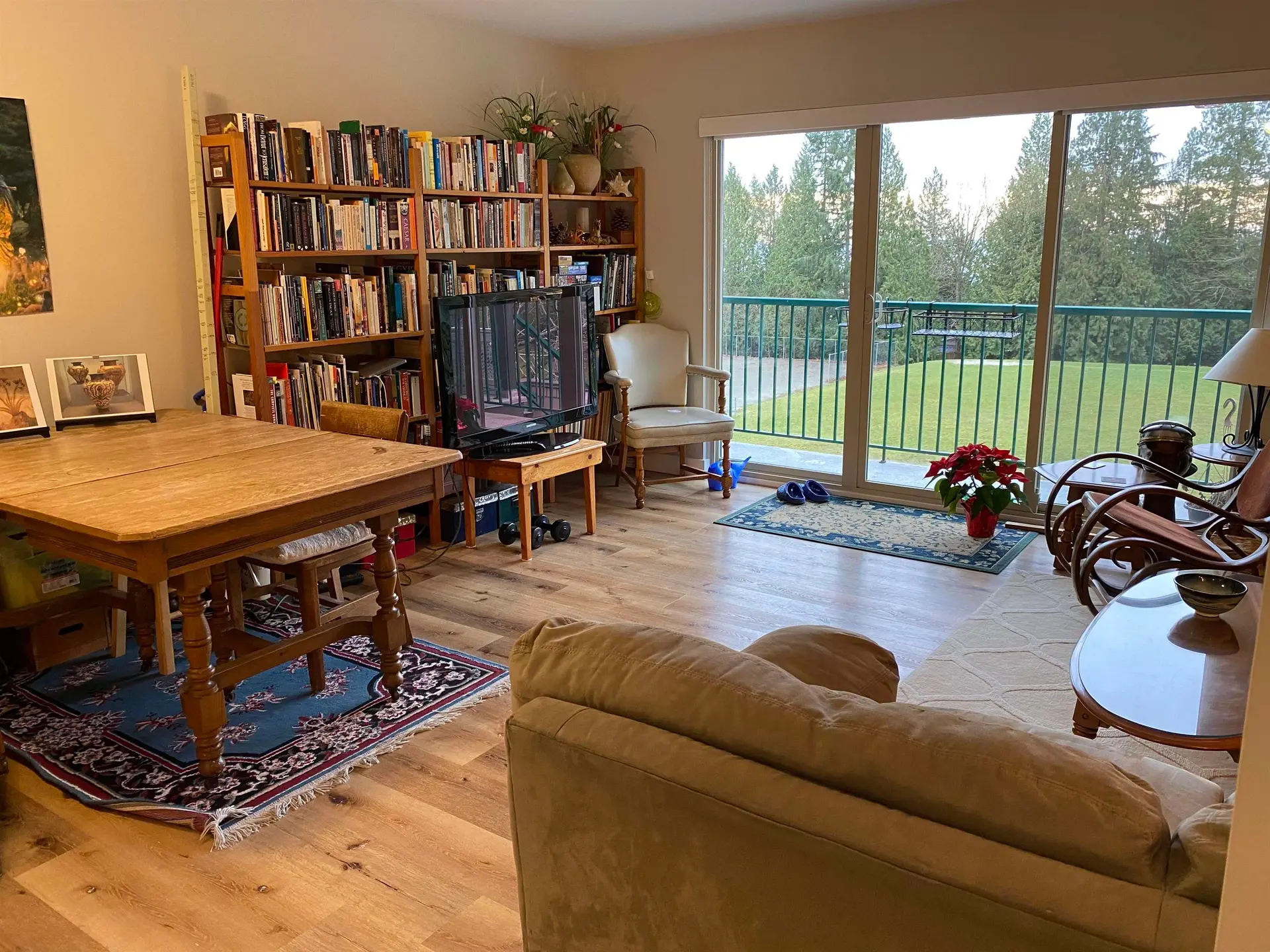 #27 622 Farnham Road - Image 5