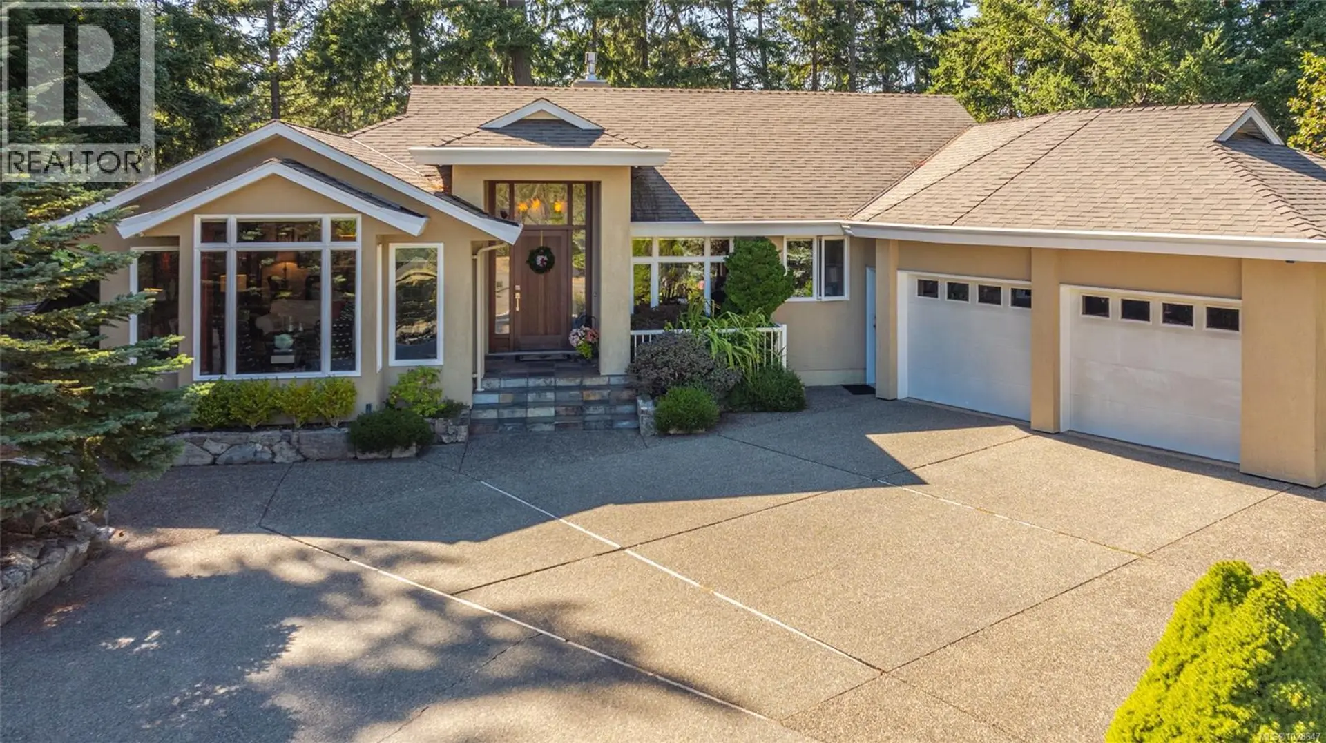 Property at 3720 Dolphin Dr, Nanoose Bay, BC