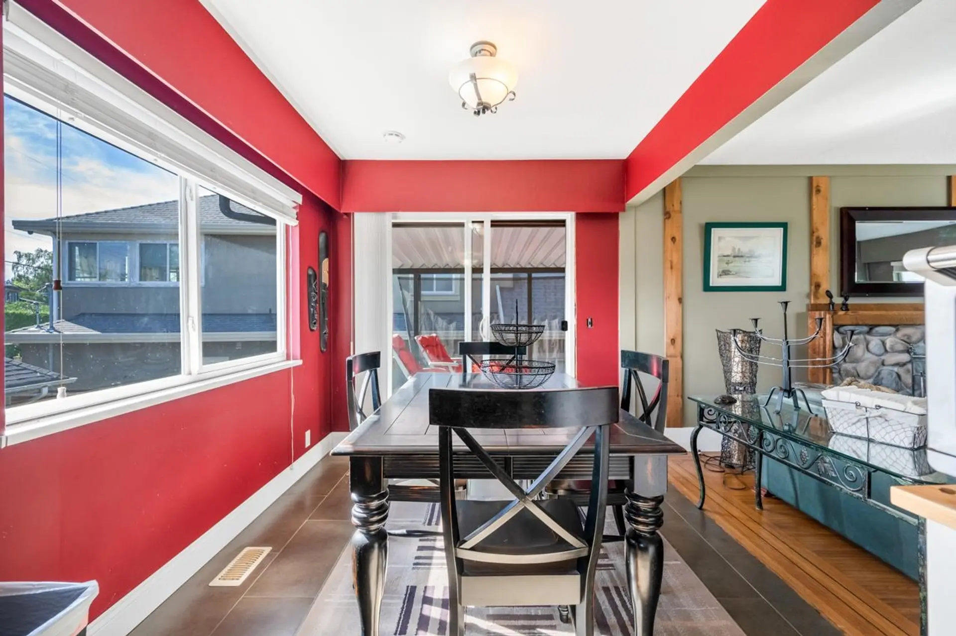 10540 Aintree Crescent - Image 18