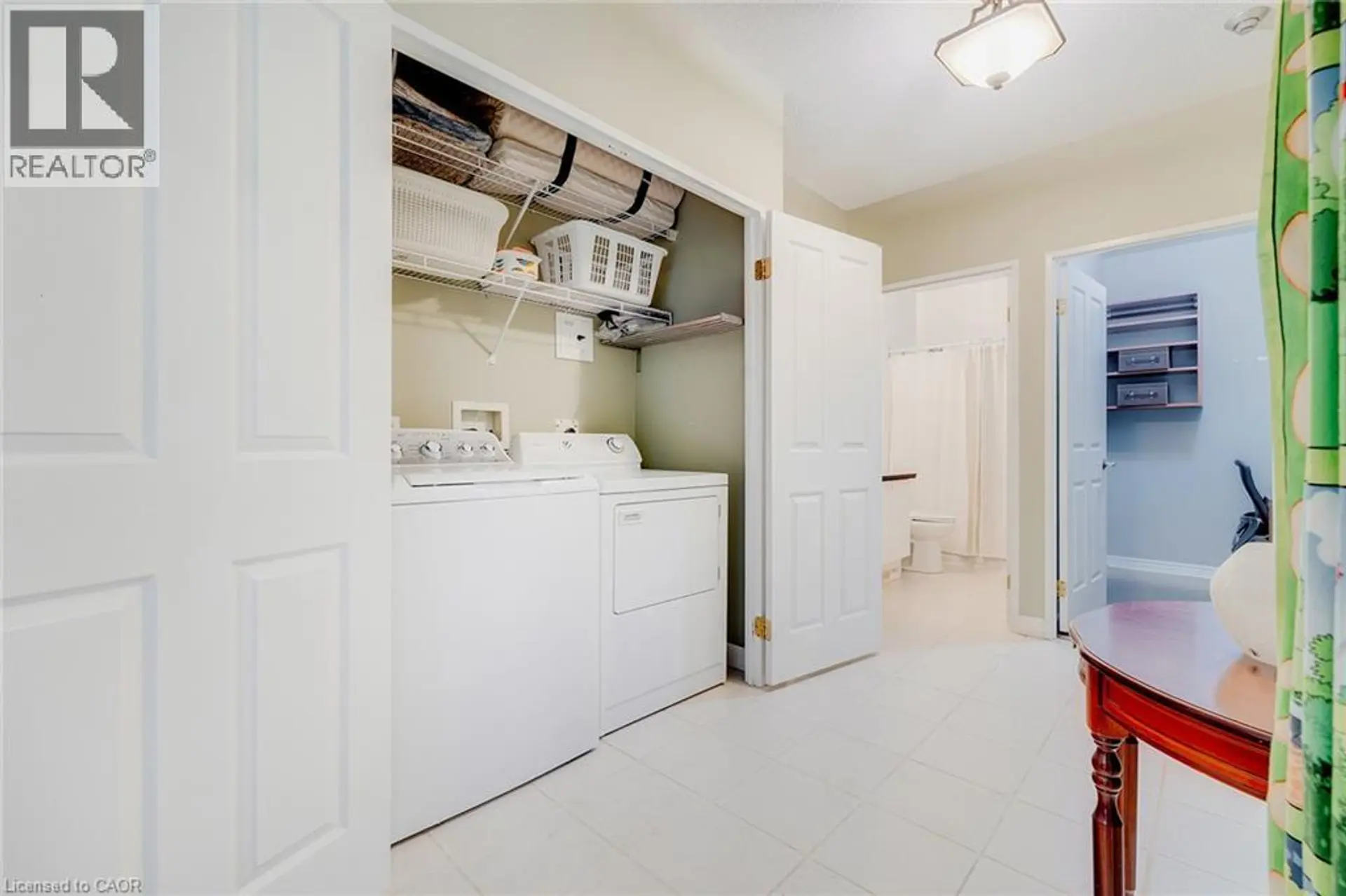 #403 255 KEATS Way - Image 15